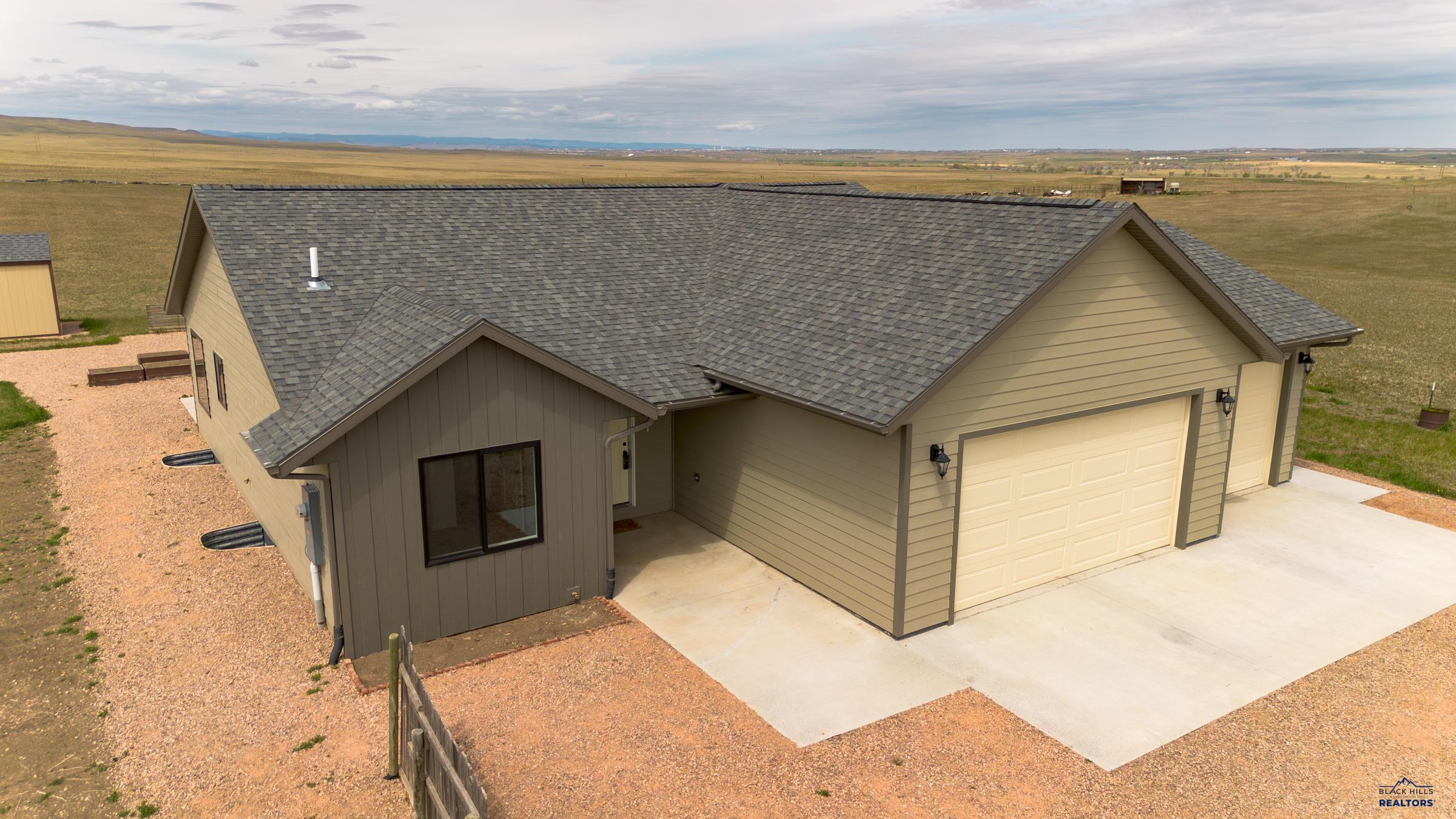 22905 GATEWAY DR