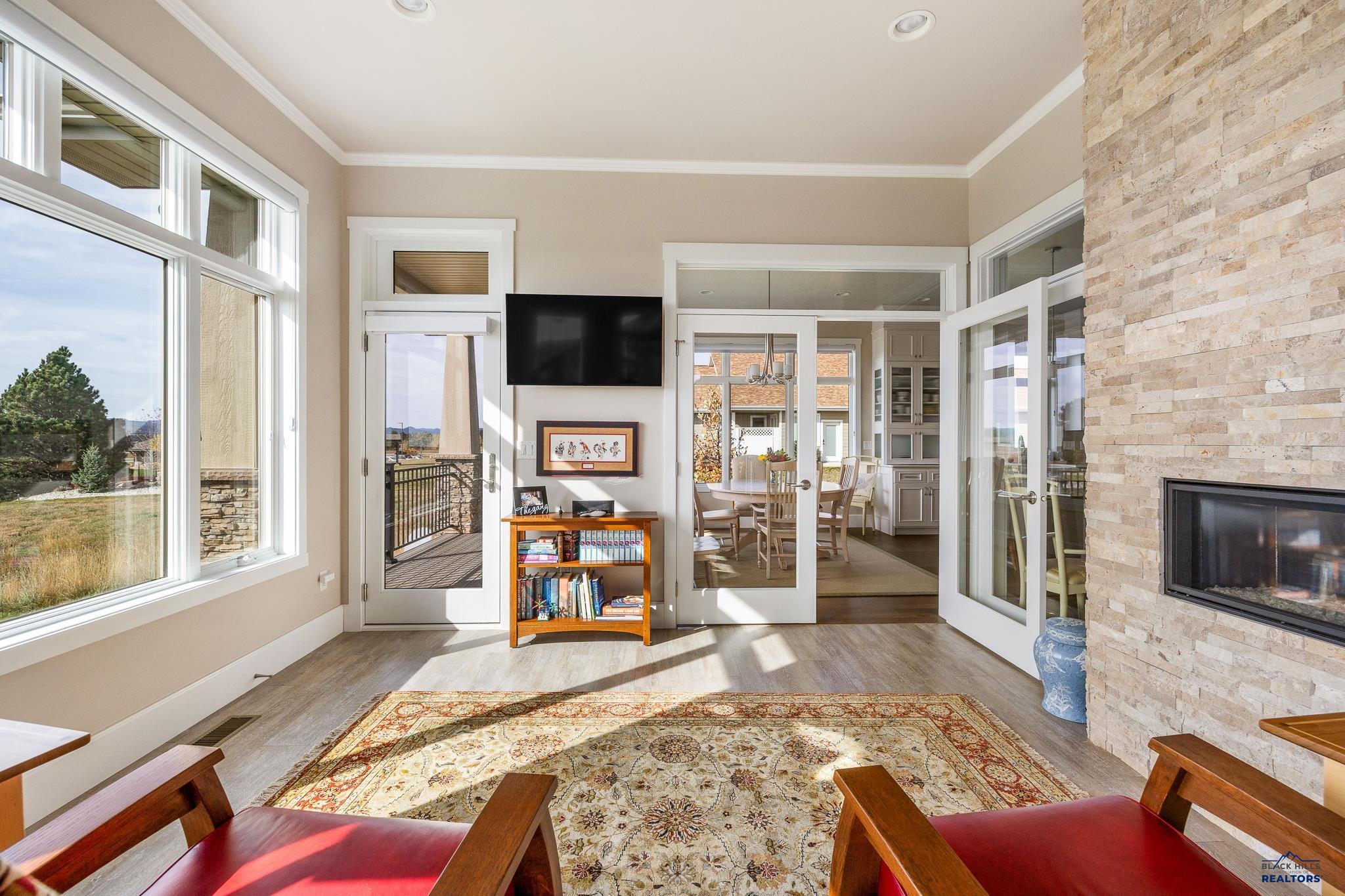 Rapid City, South Dakota, 57701, United States, 3 Bedrooms Bedrooms, ,4 BathroomsBathrooms,Residential,Active,2034007