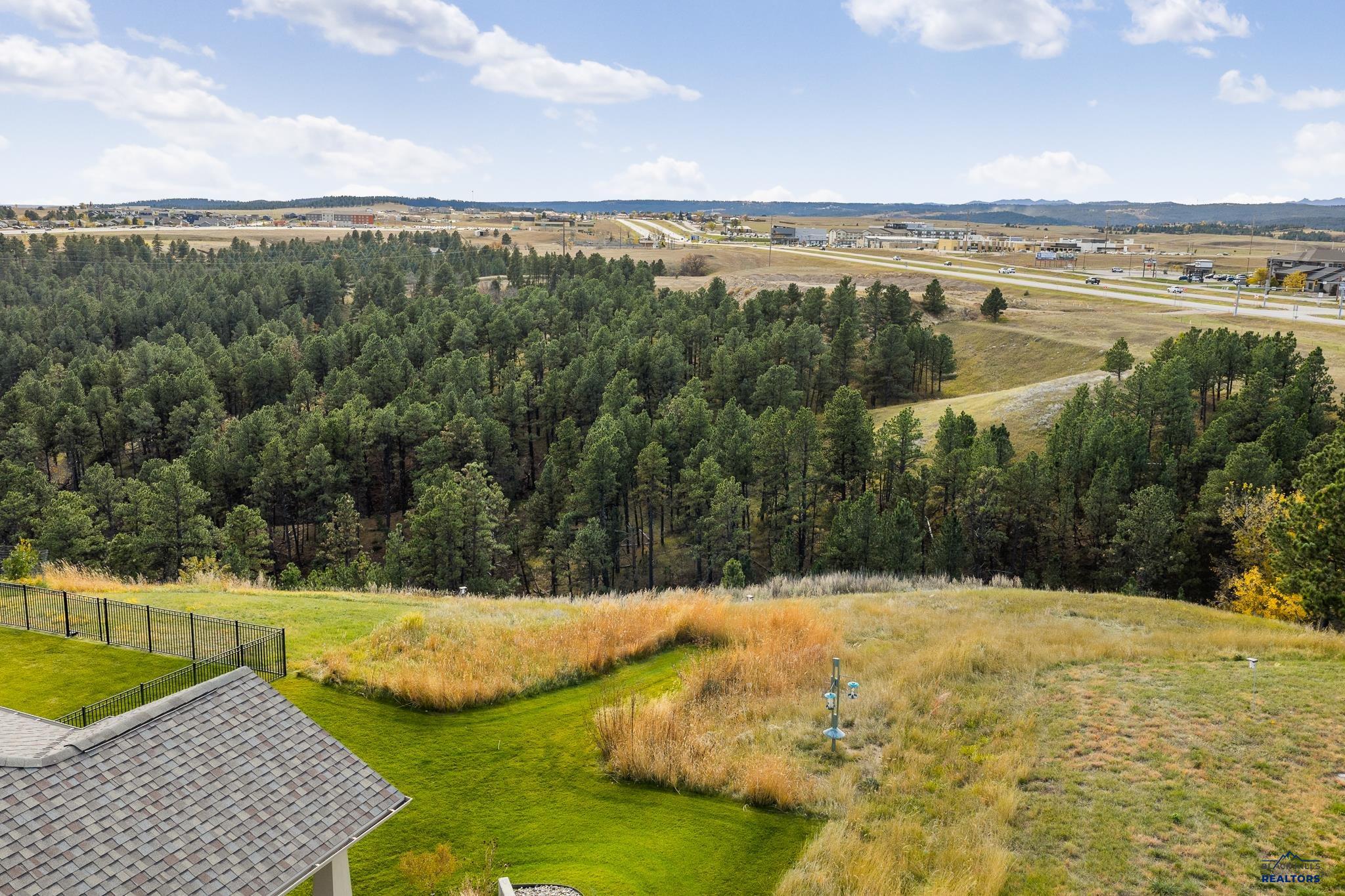 Rapid City, South Dakota, 57701, United States, 3 Bedrooms Bedrooms, ,4 BathroomsBathrooms,Residential,Active,2034007