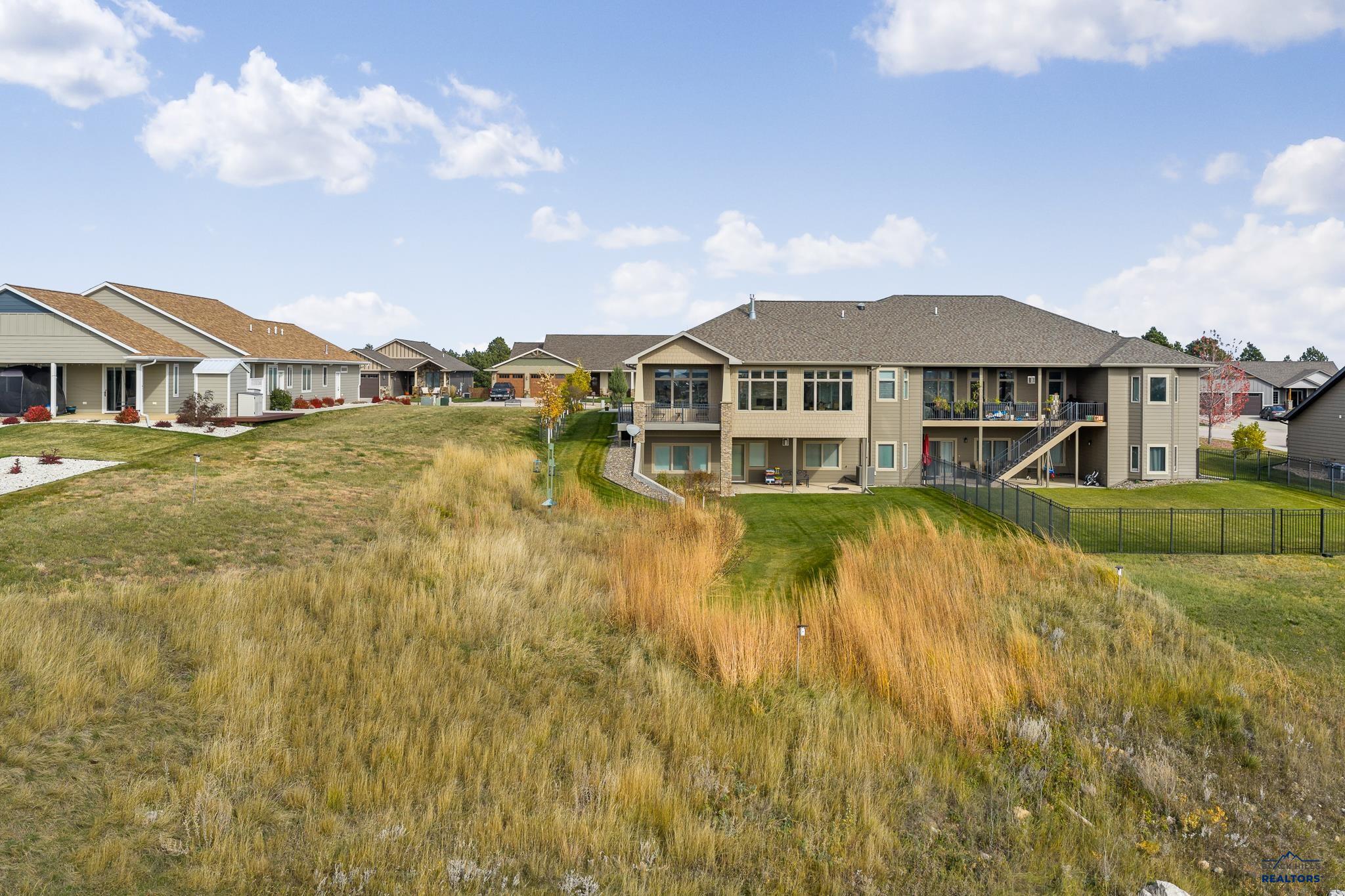 Rapid City, South Dakota, 57701, United States, 3 Bedrooms Bedrooms, ,4 BathroomsBathrooms,Residential,Active,2034007