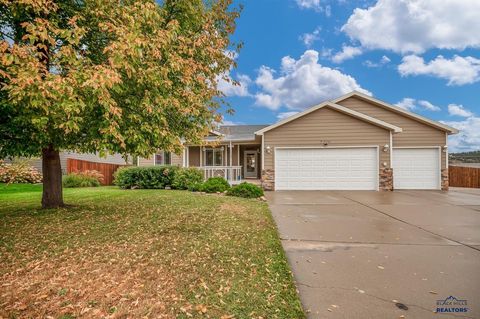 7219 SAVANNAH LN Summerset SD 57718