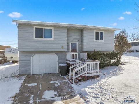 1813 10TH AVE Belle Fourche SD 57717