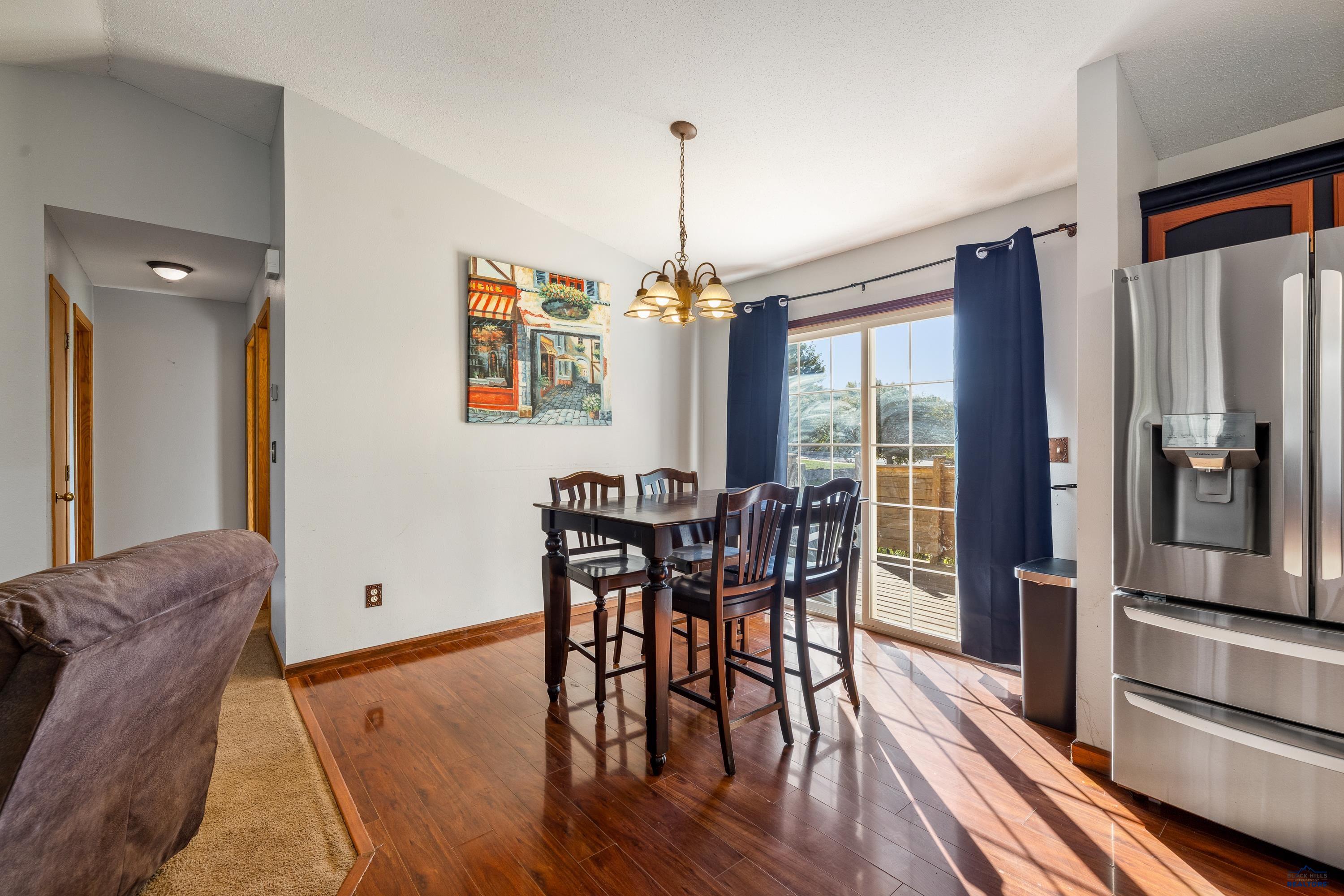 1074 PENNINGTON