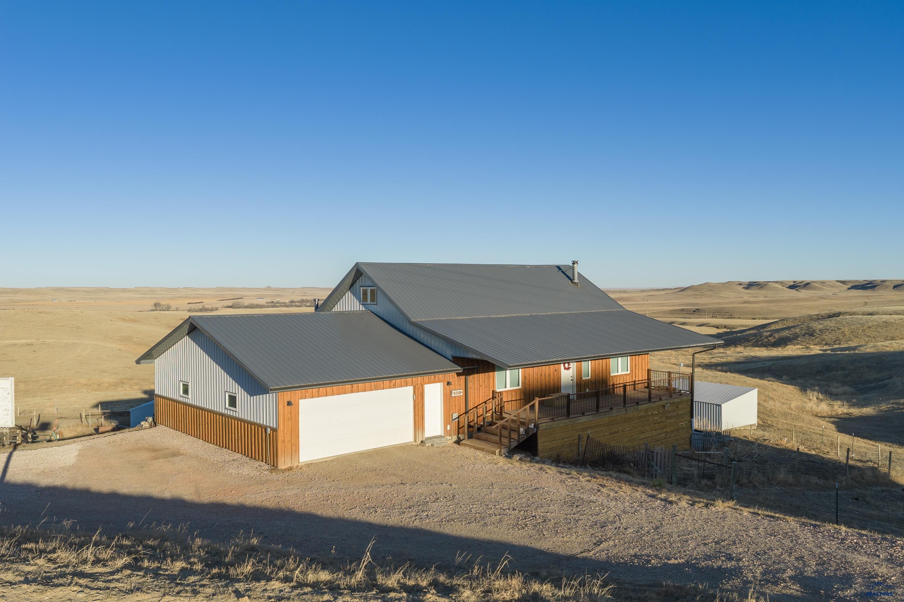 24148 DEWEY LN