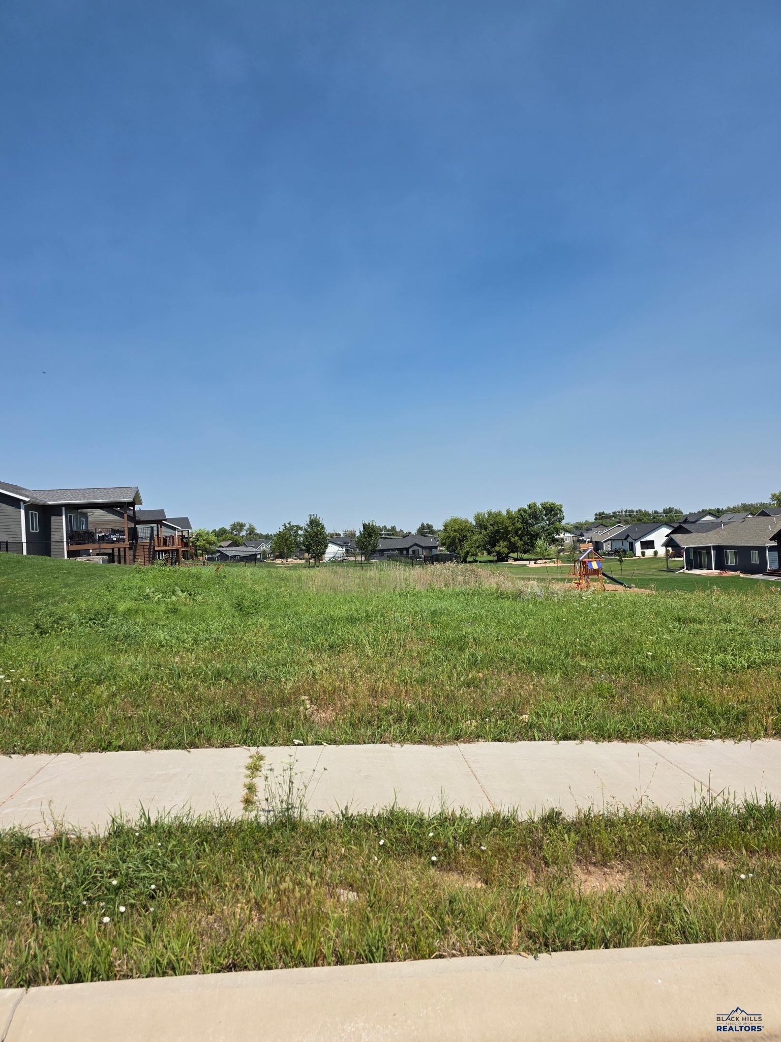 Photo 1 of 1 — TBD Lot 18 RUSSELL ST, Spearfish, SD 57783