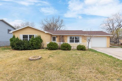 1235 ENNEN DR Rapid City SD 57703