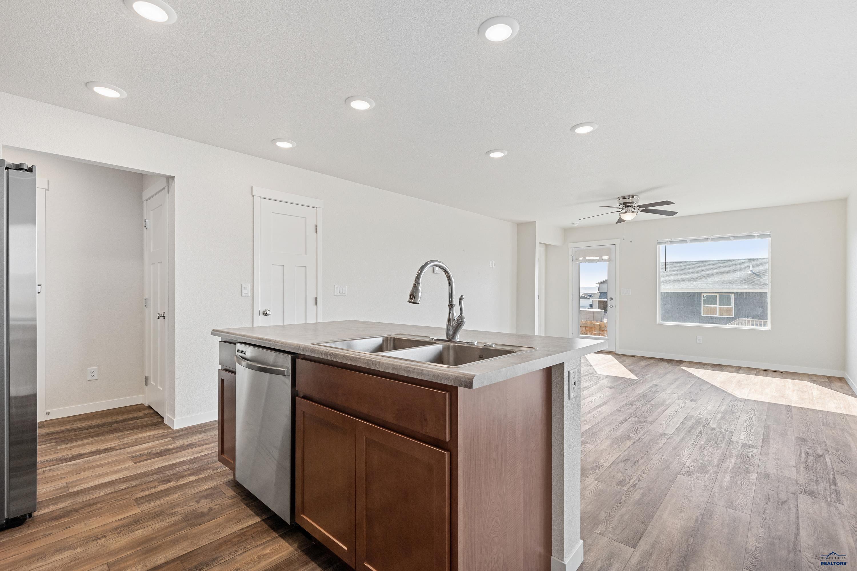 413 HENRY POTTER RD