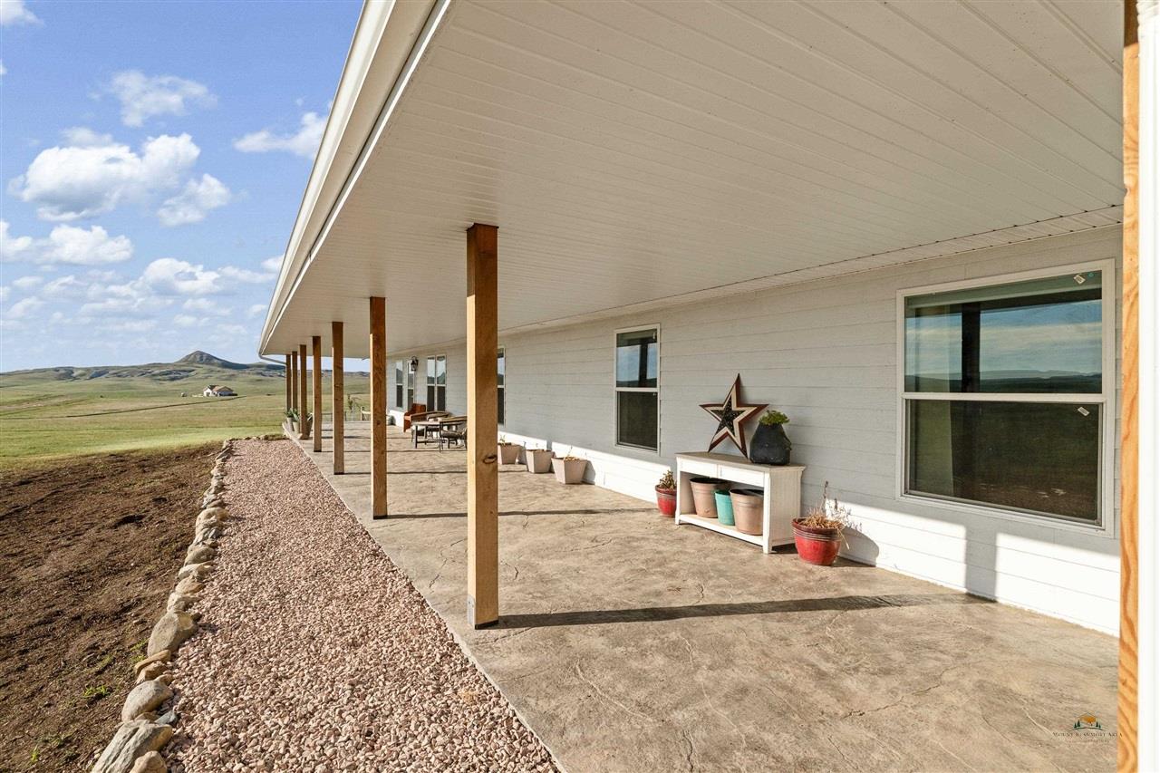 23921 CISCO LN
