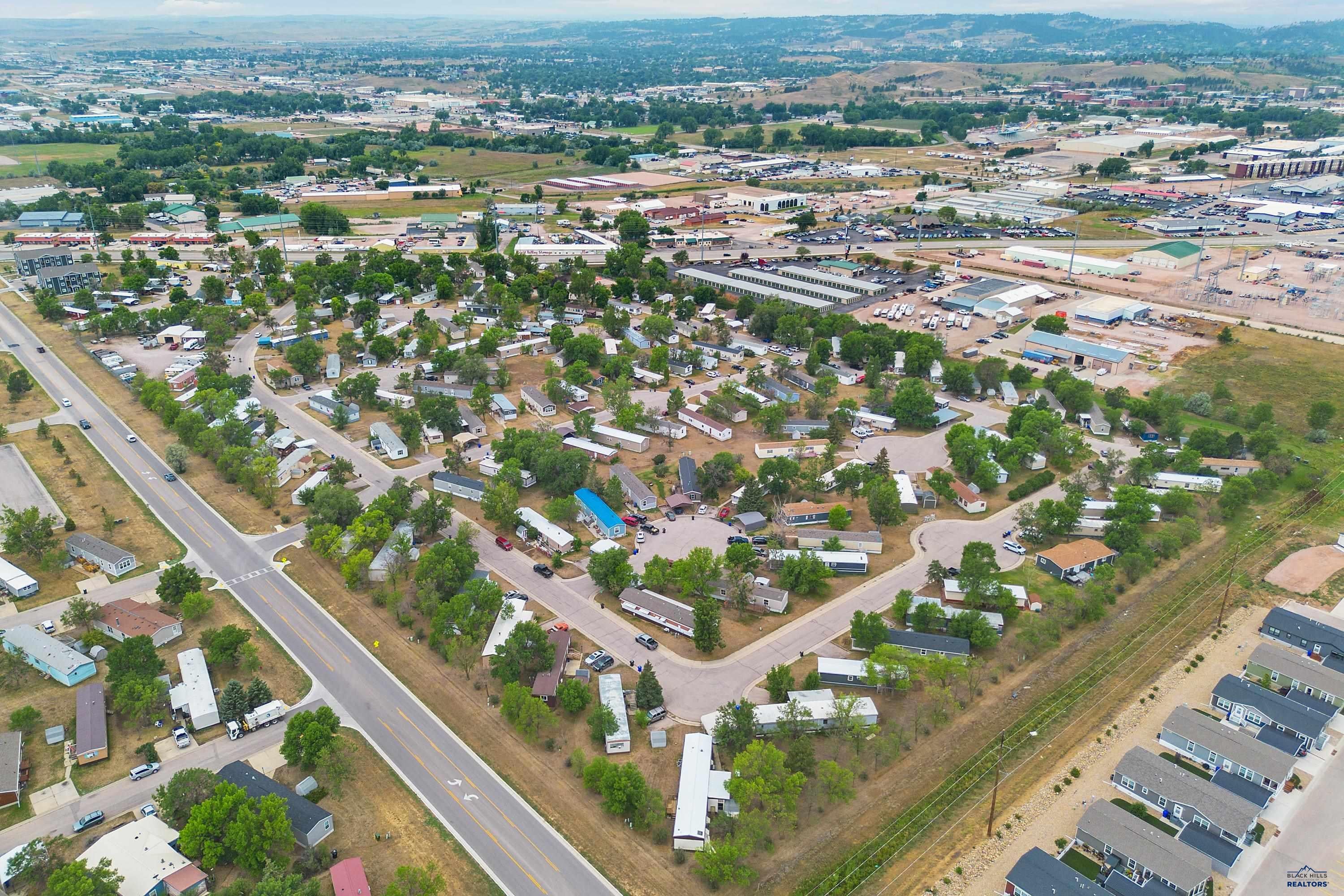 1702 E HWY 44