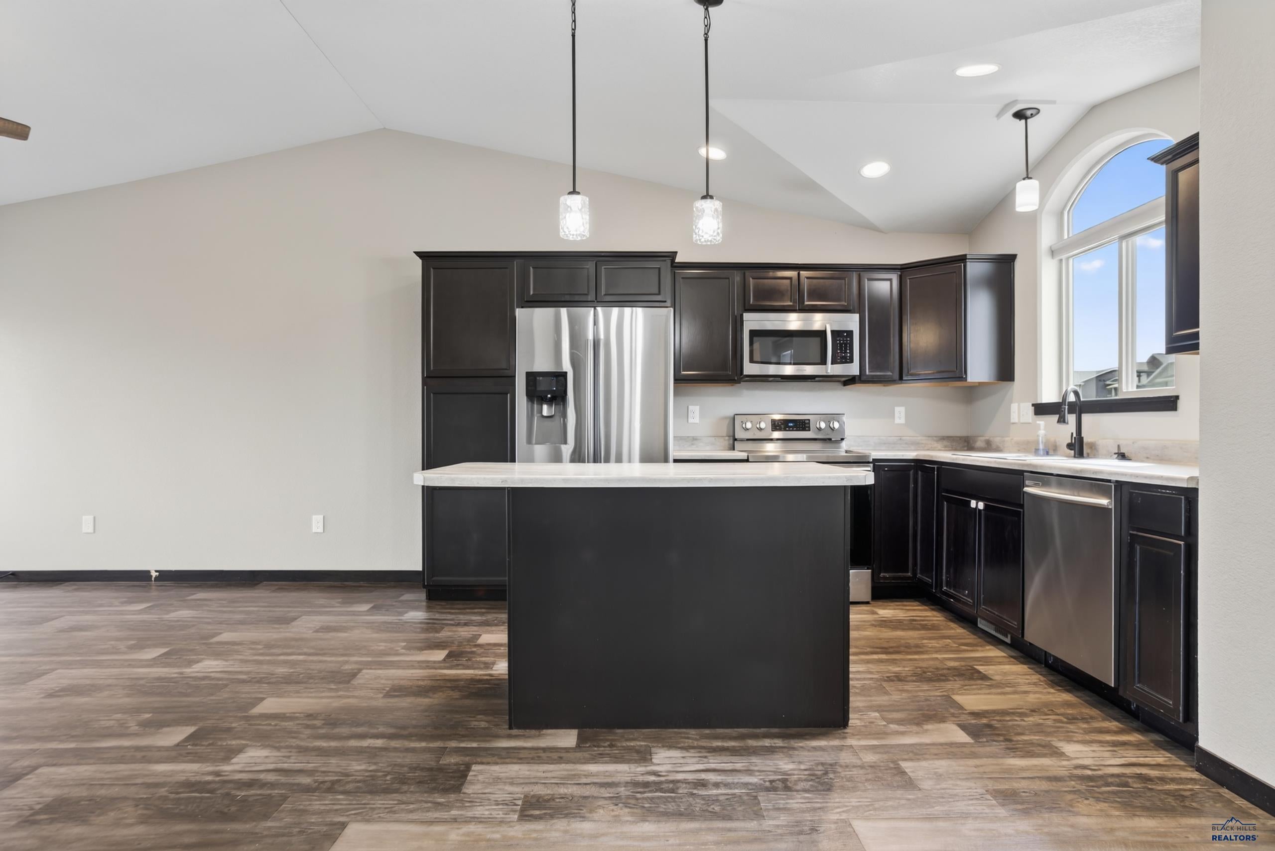 1238 JUNEAU DR