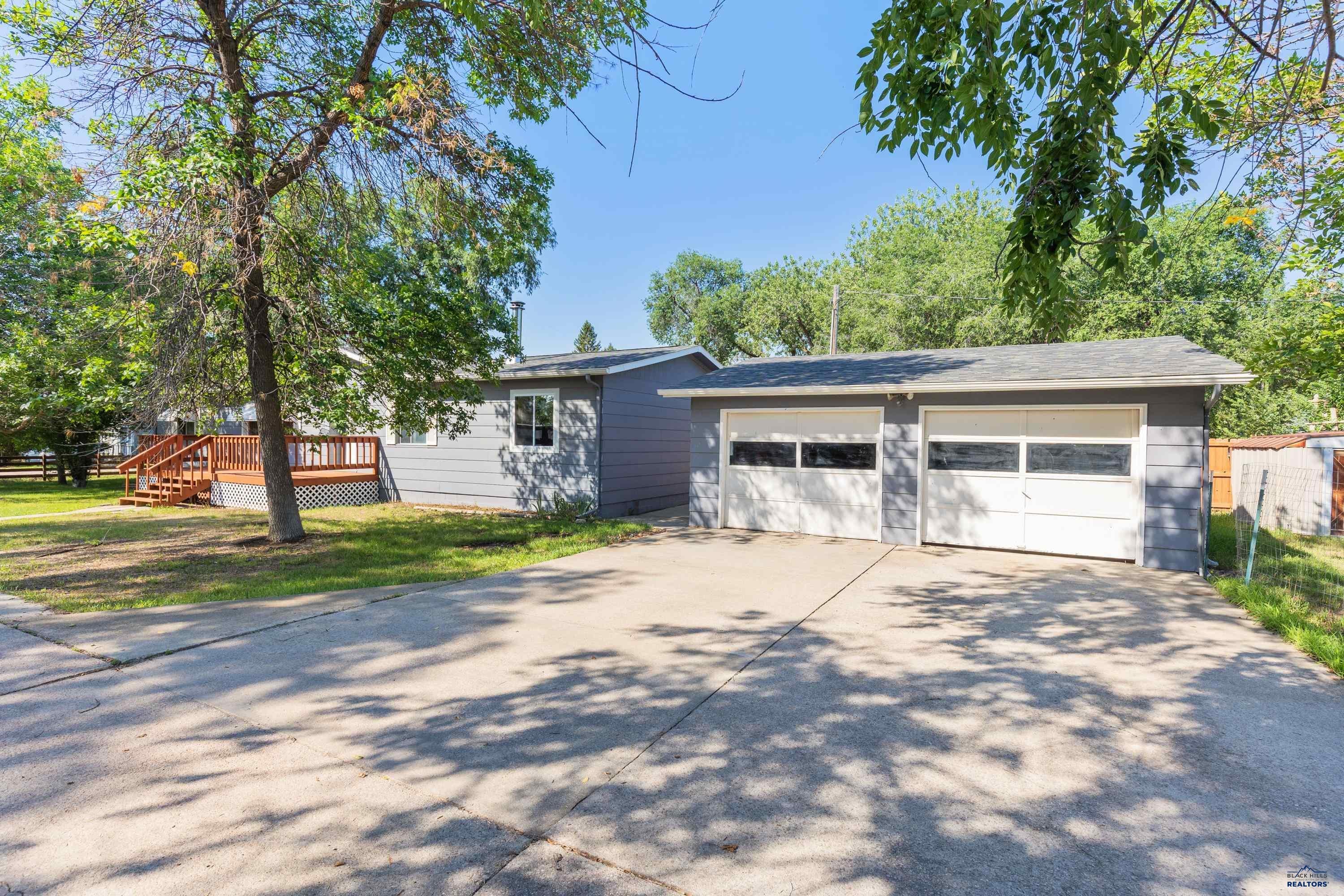 4966 ALBERT LN