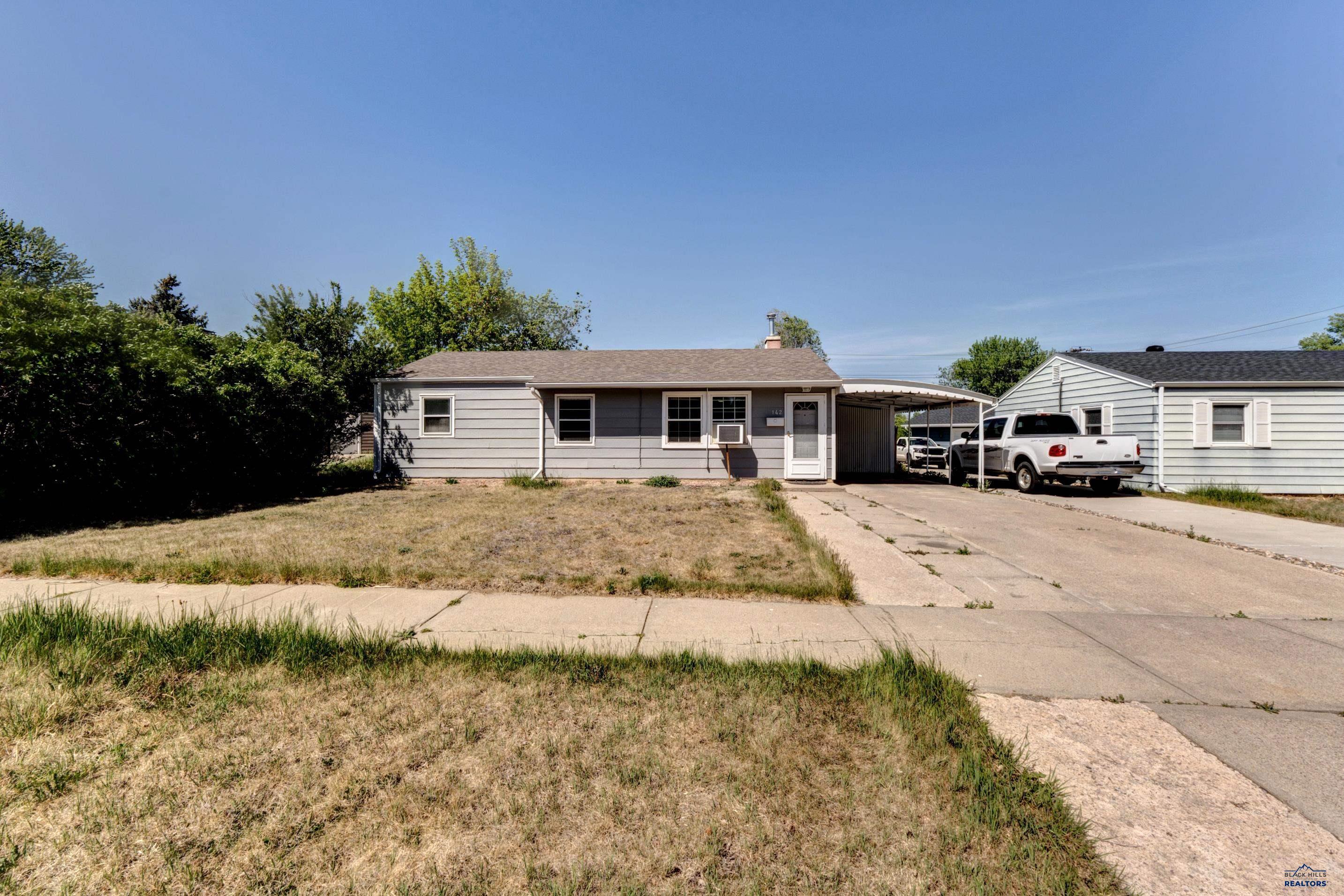 142 E MONTANA