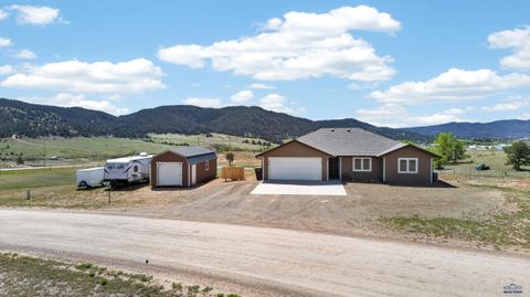 12929 SAPPHIRE LN Hot Springs SD 57747