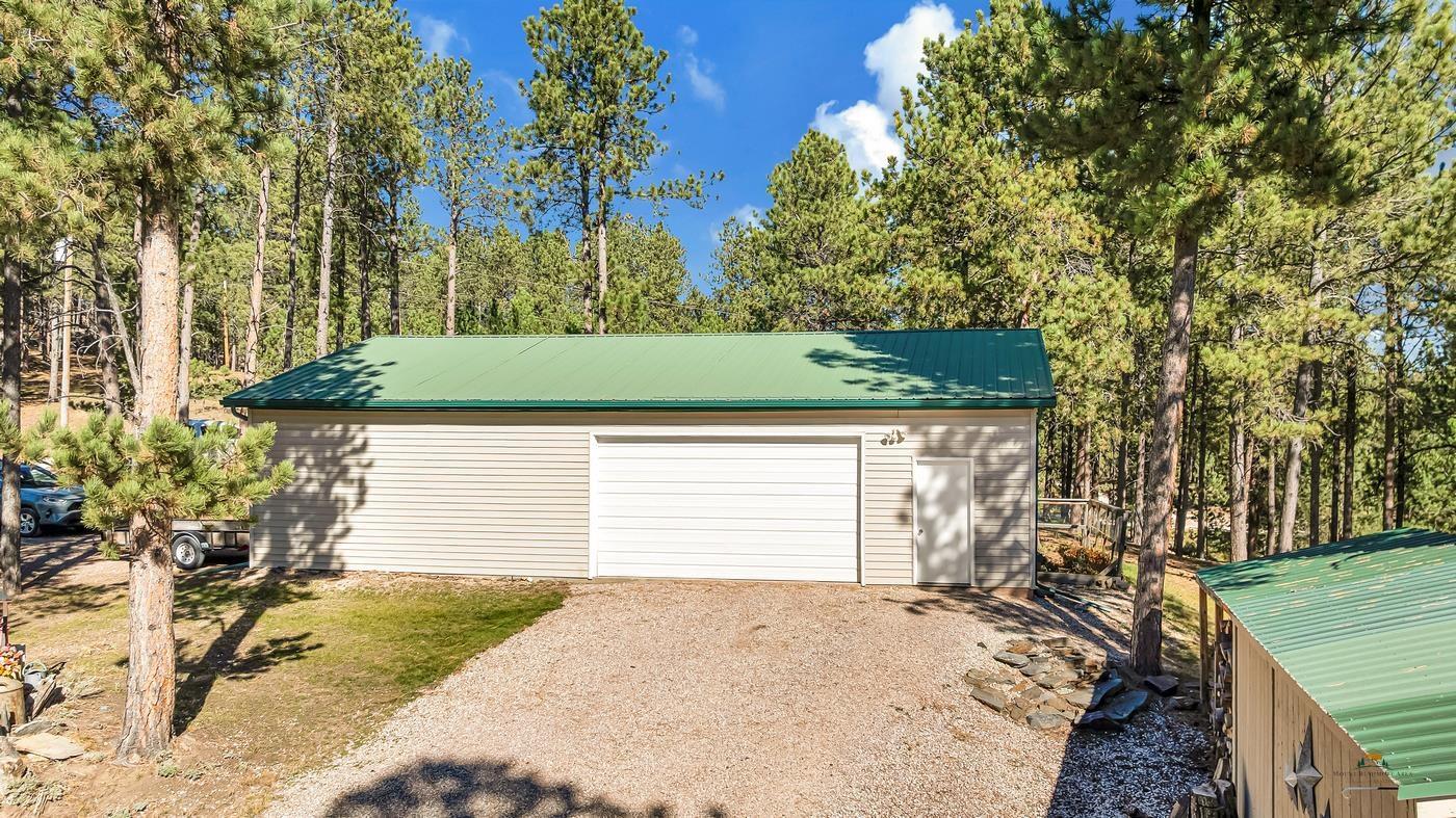 12138 BUCKHORN ESTATES DR