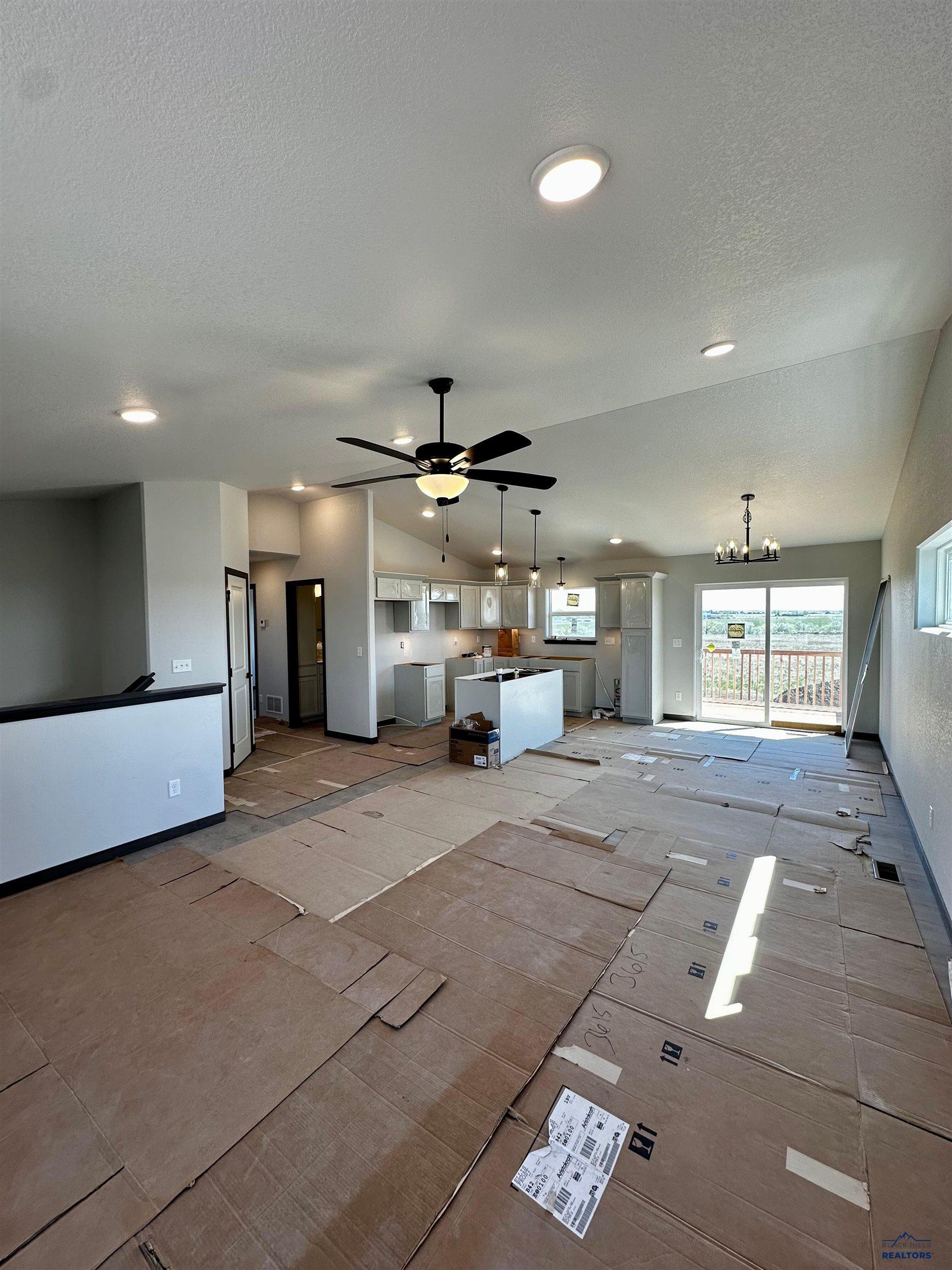 616 BULL RUN DR