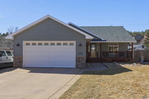 1929 HILLSVIEW DR RAPID CITY SD 57702