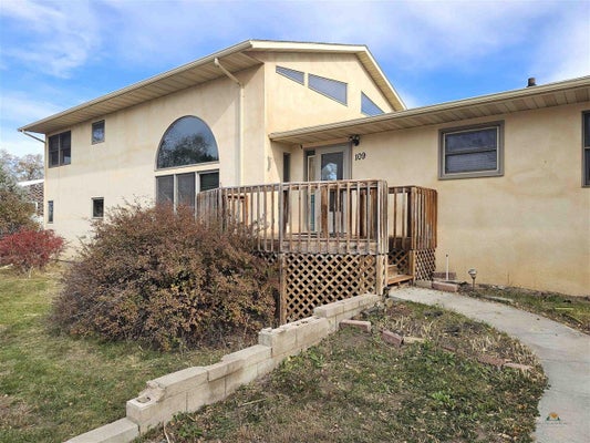 109 WASHINGTON ST, EDGEMONT, SD 57735 - Image 6bae08d877ea00cb61ea601f37d3f9cb/108338023