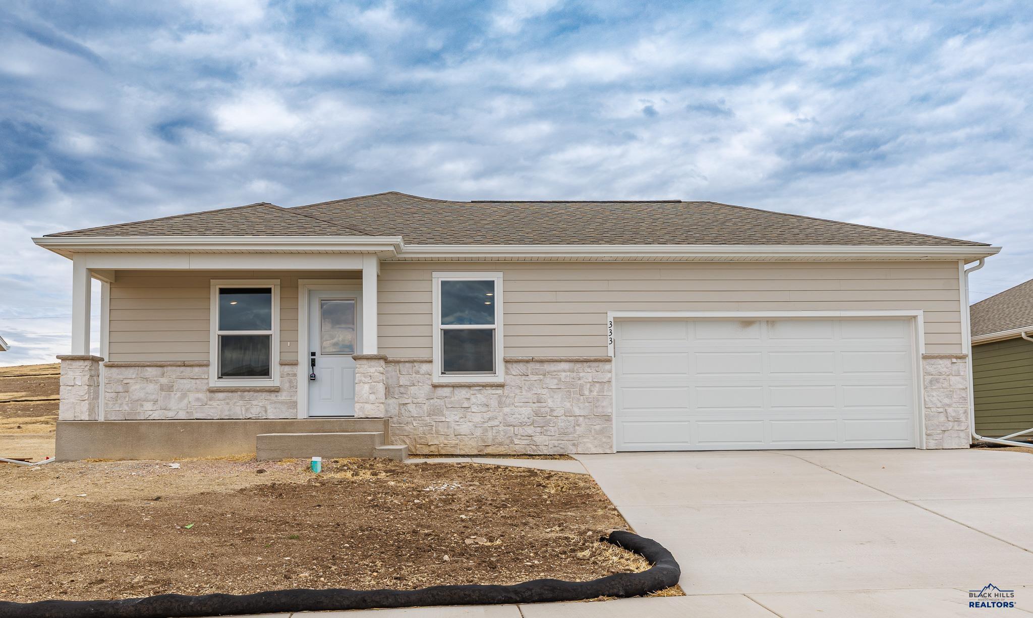 333 N VALLEY DR