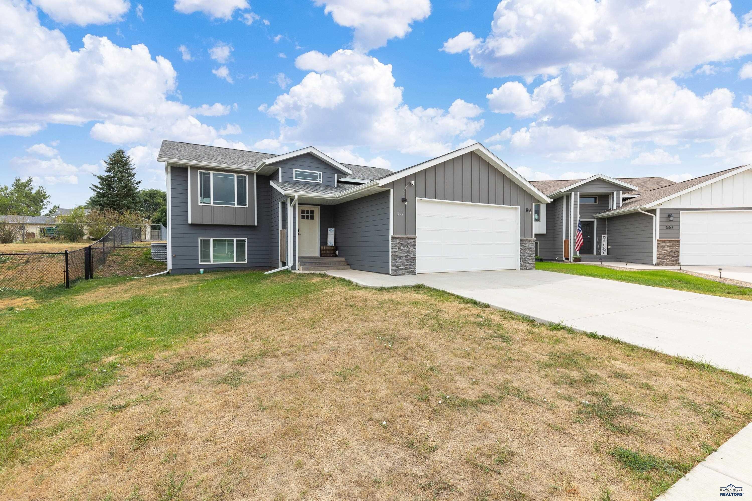 571 QUINTON LN