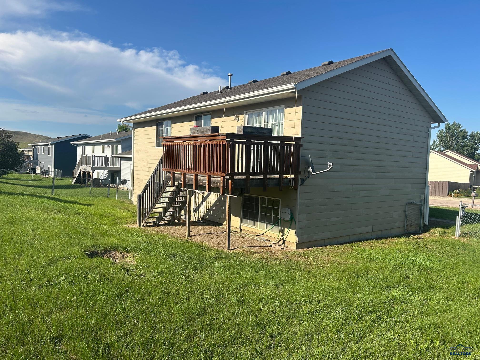 4505 THREE RIVERS DR