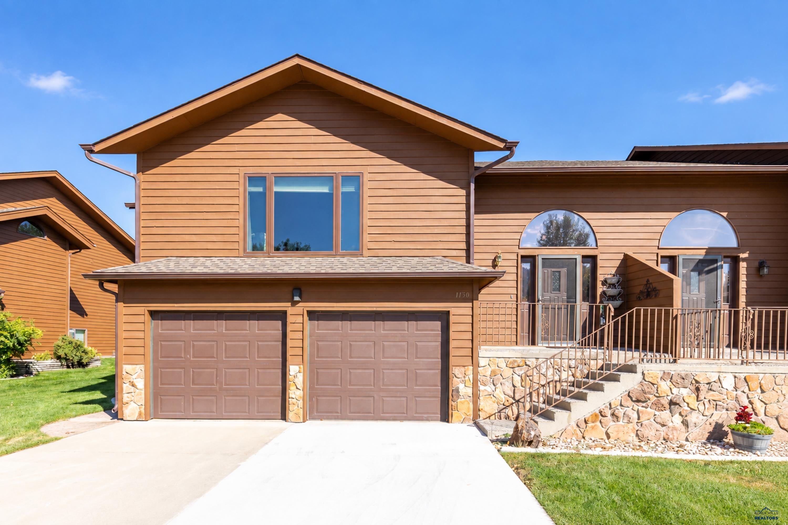 1150 DUFFER DR