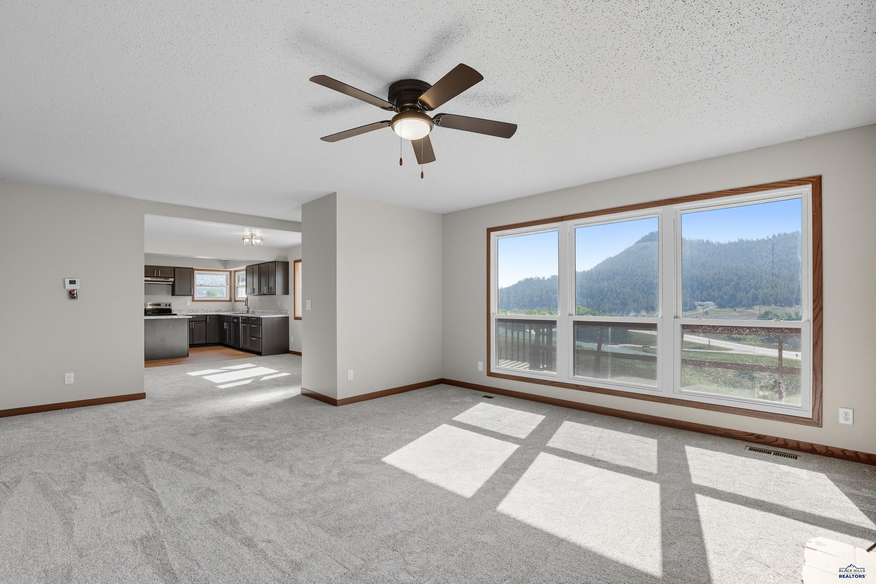 806 S 14TH