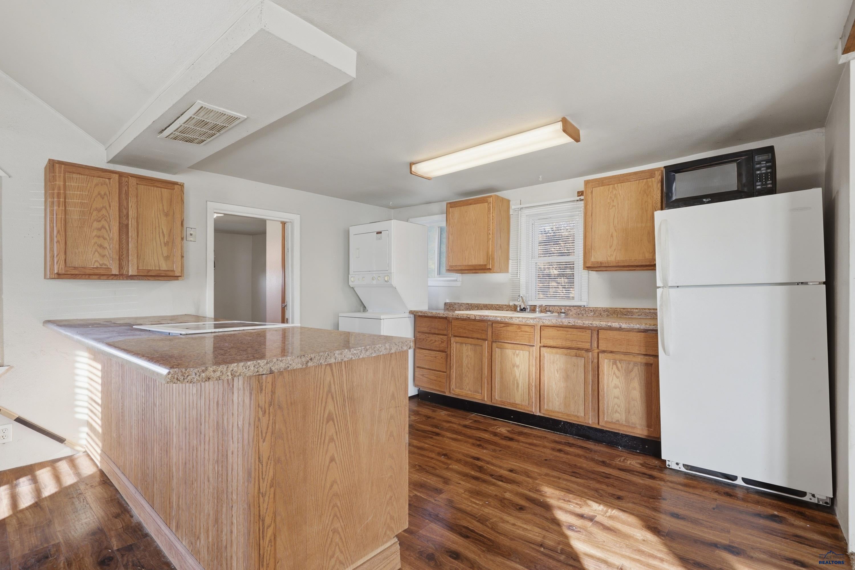 2730 W OMAHA