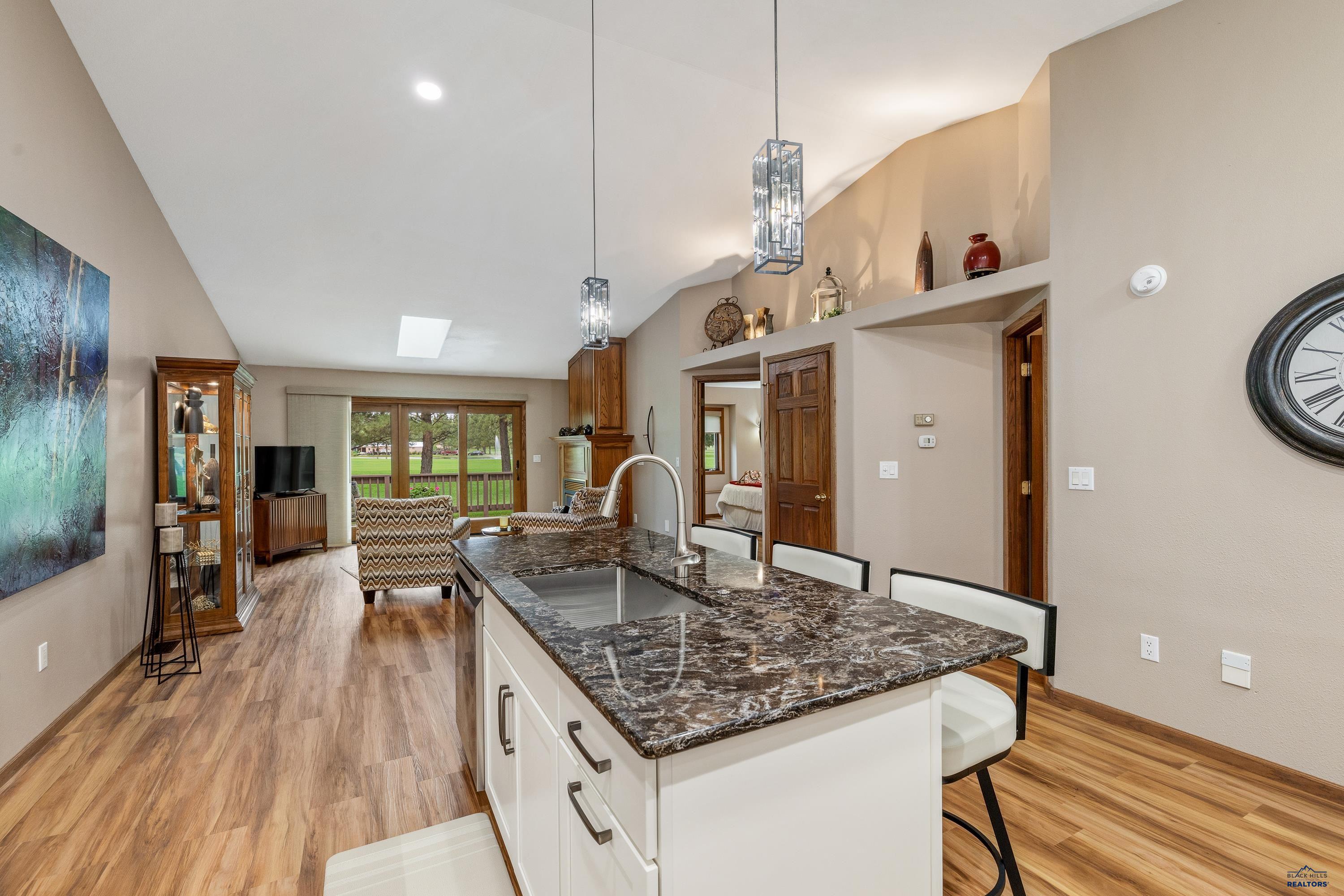 3831 BACK NINE DR