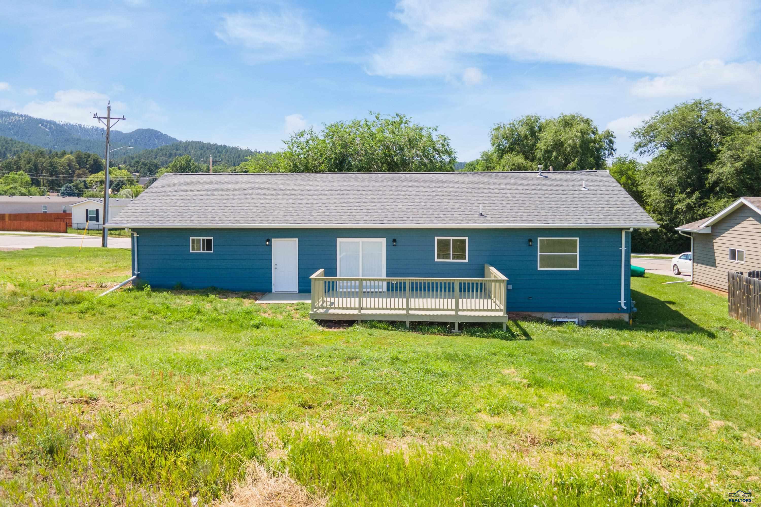 3020 VANOCKER CANYON RD