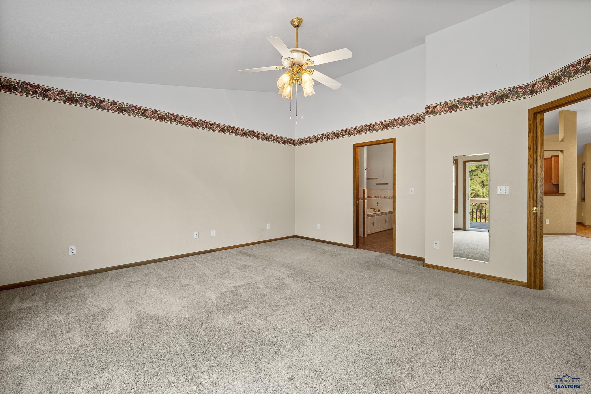 Rapid City, South Dakota 57702, United States, 3 Bedrooms Bedrooms, ,3 BathroomsBathrooms,Residential,Contingent,50772