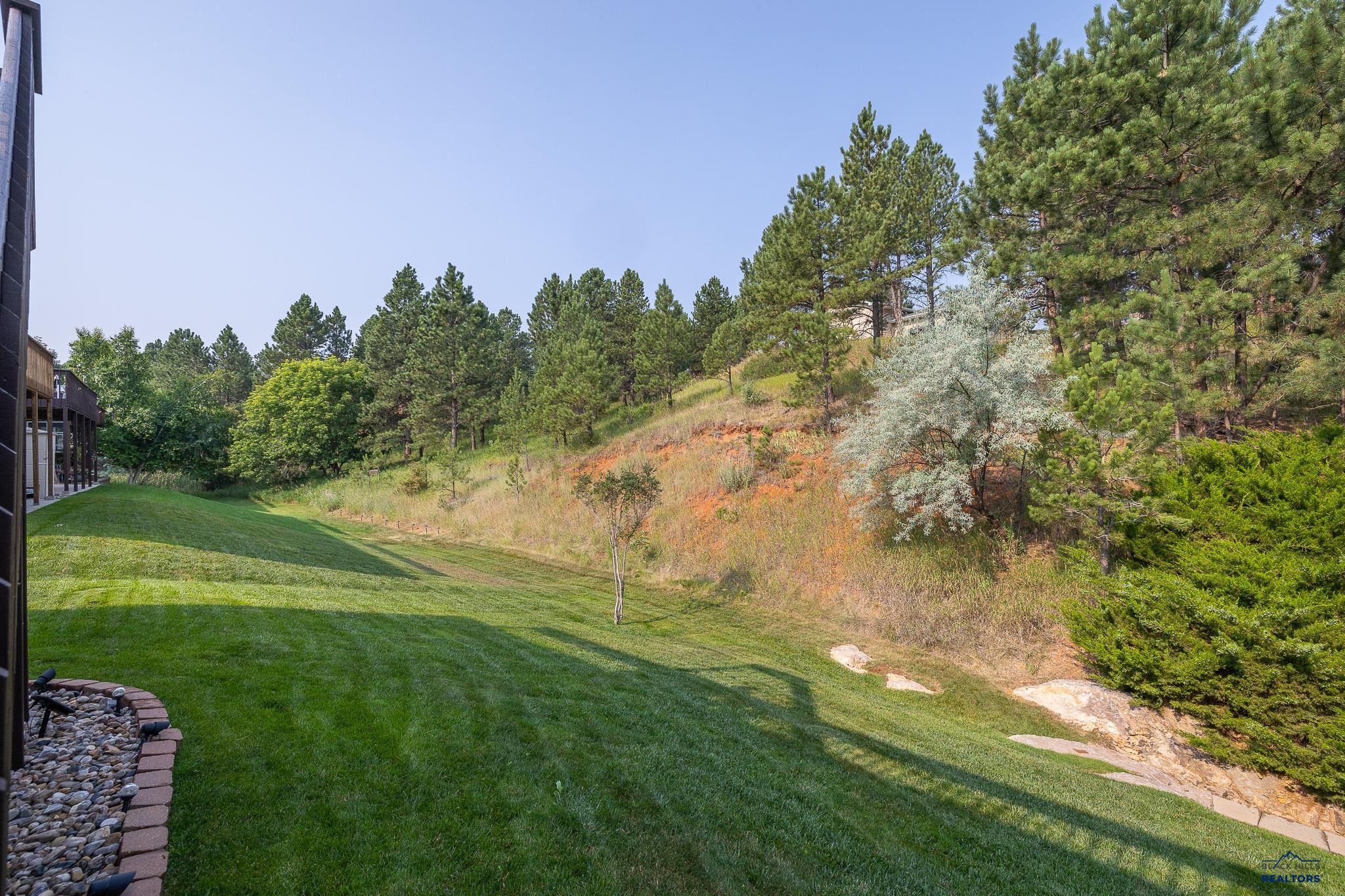 Rapid City, South Dakota 57702, United States, 3 Bedrooms Bedrooms, ,3 BathroomsBathrooms,Residential,Contingent,50772