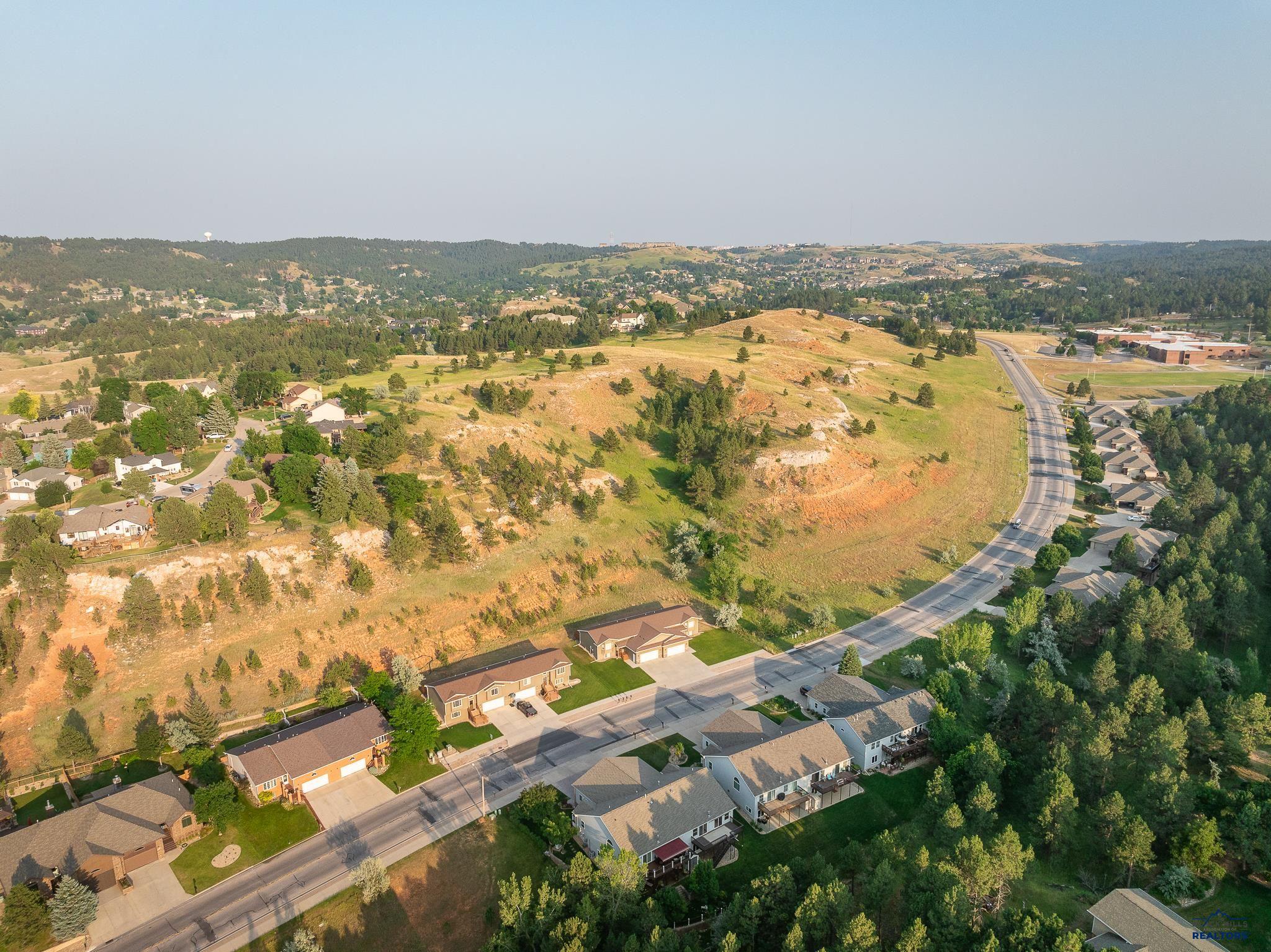 Rapid City, South Dakota 57702, United States, 3 Bedrooms Bedrooms, ,3 BathroomsBathrooms,Residential,Contingent,50772