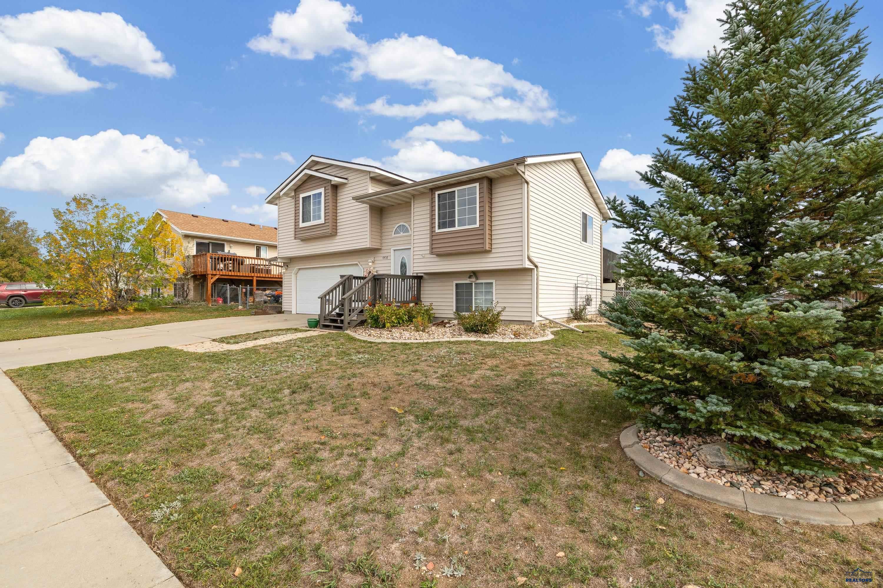 4416 MILEHIGH AVE
