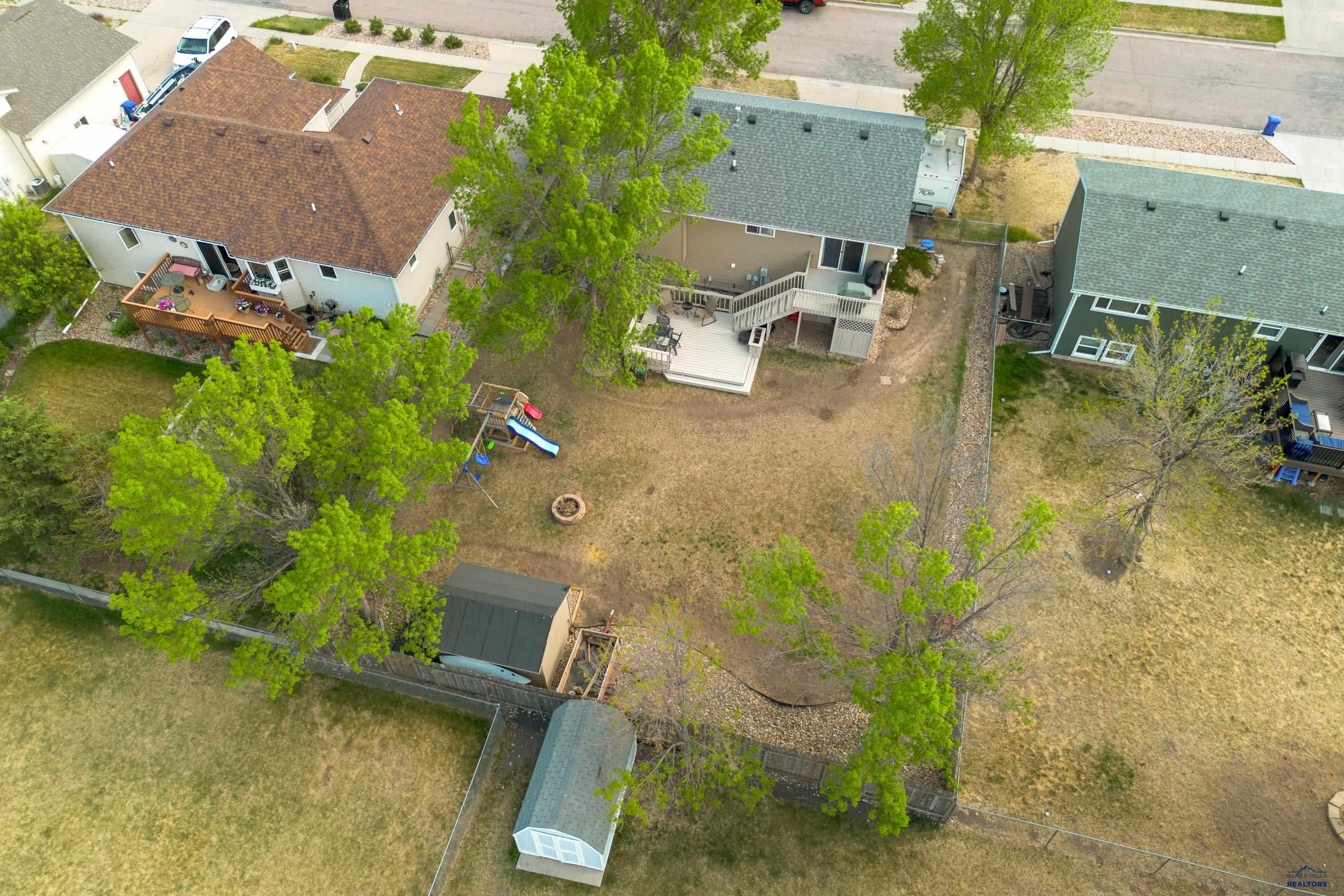 1102 SYCAMORE