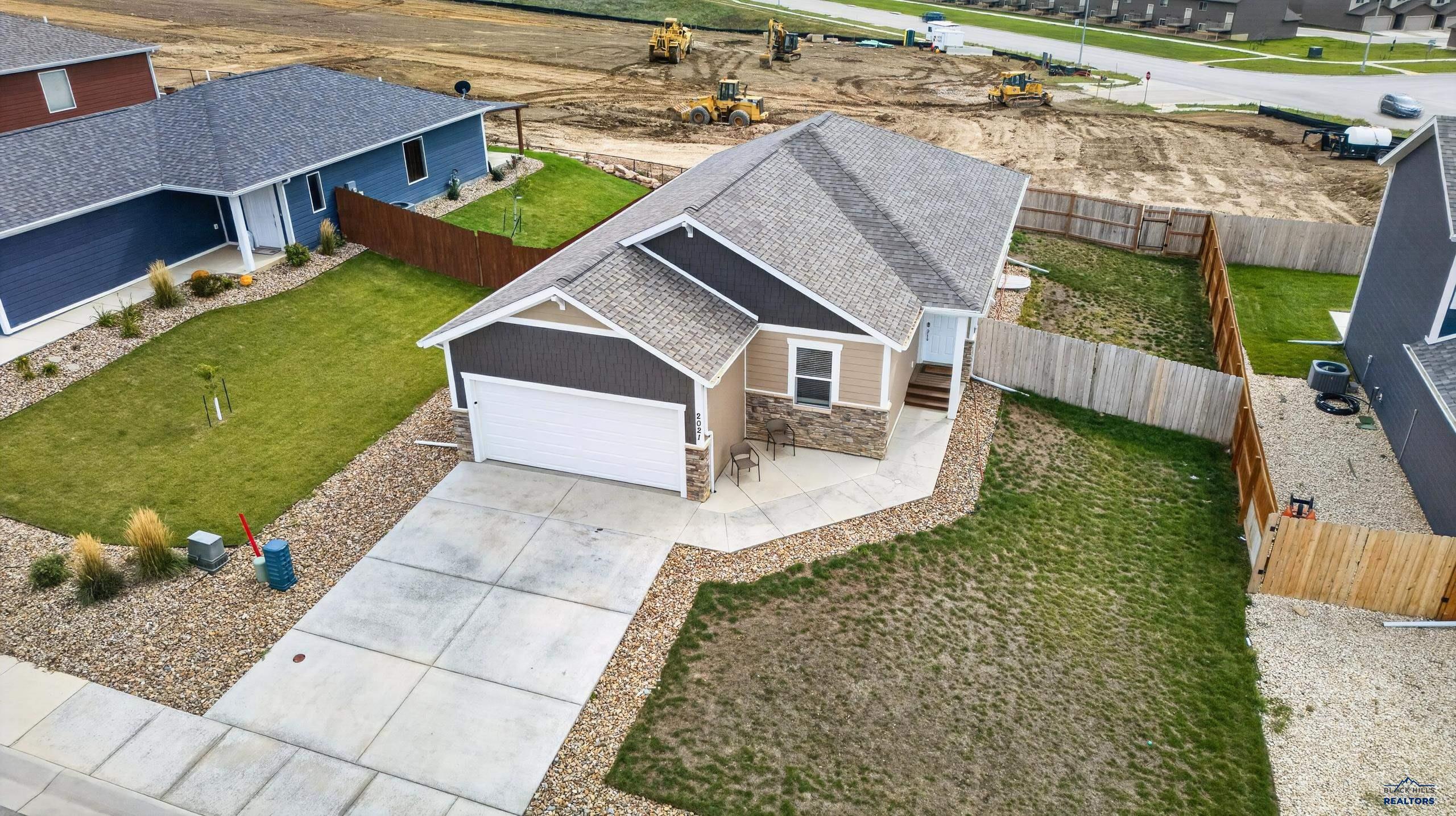 2021 NOAH ST