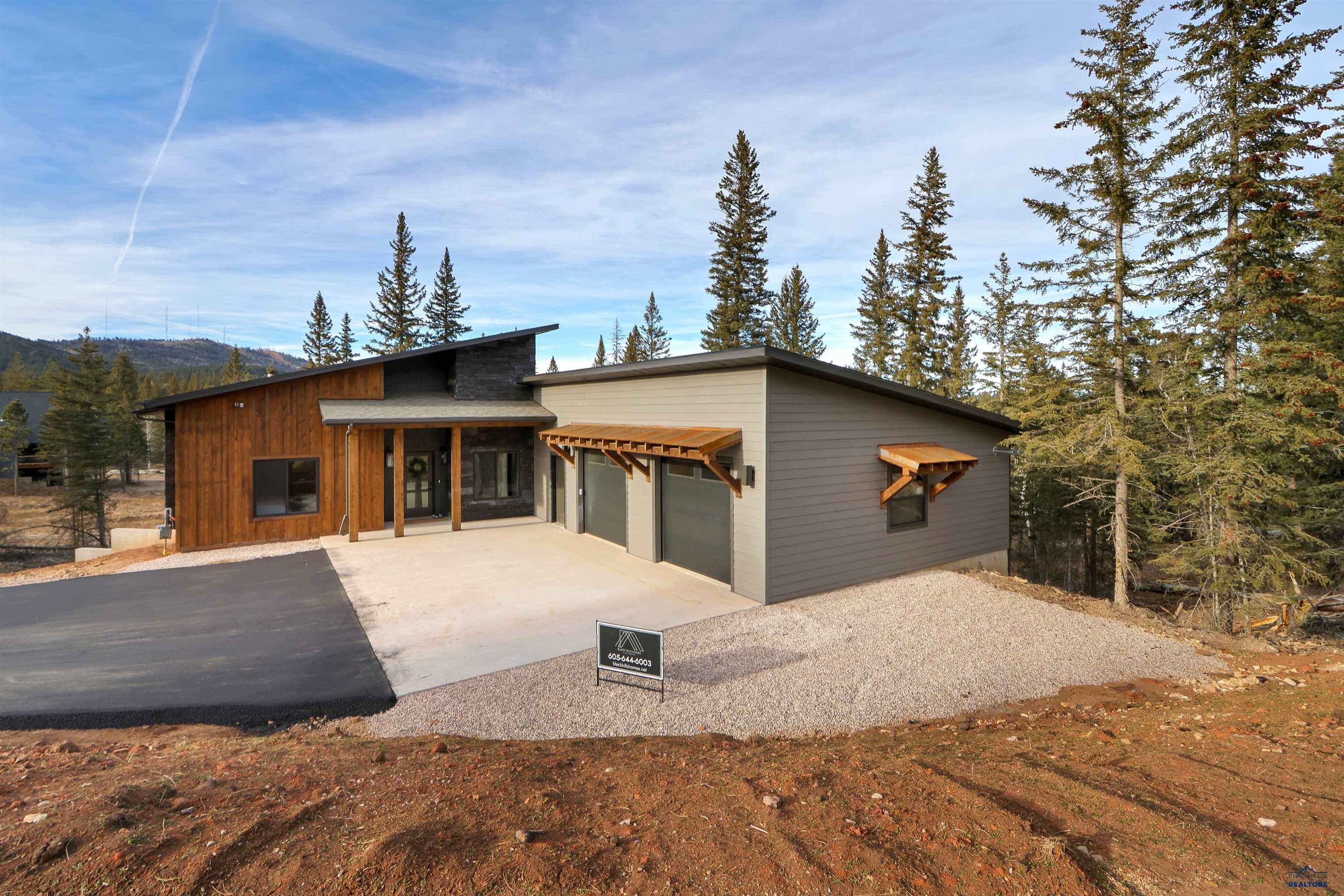 11307 TRAILSIDE LOOP