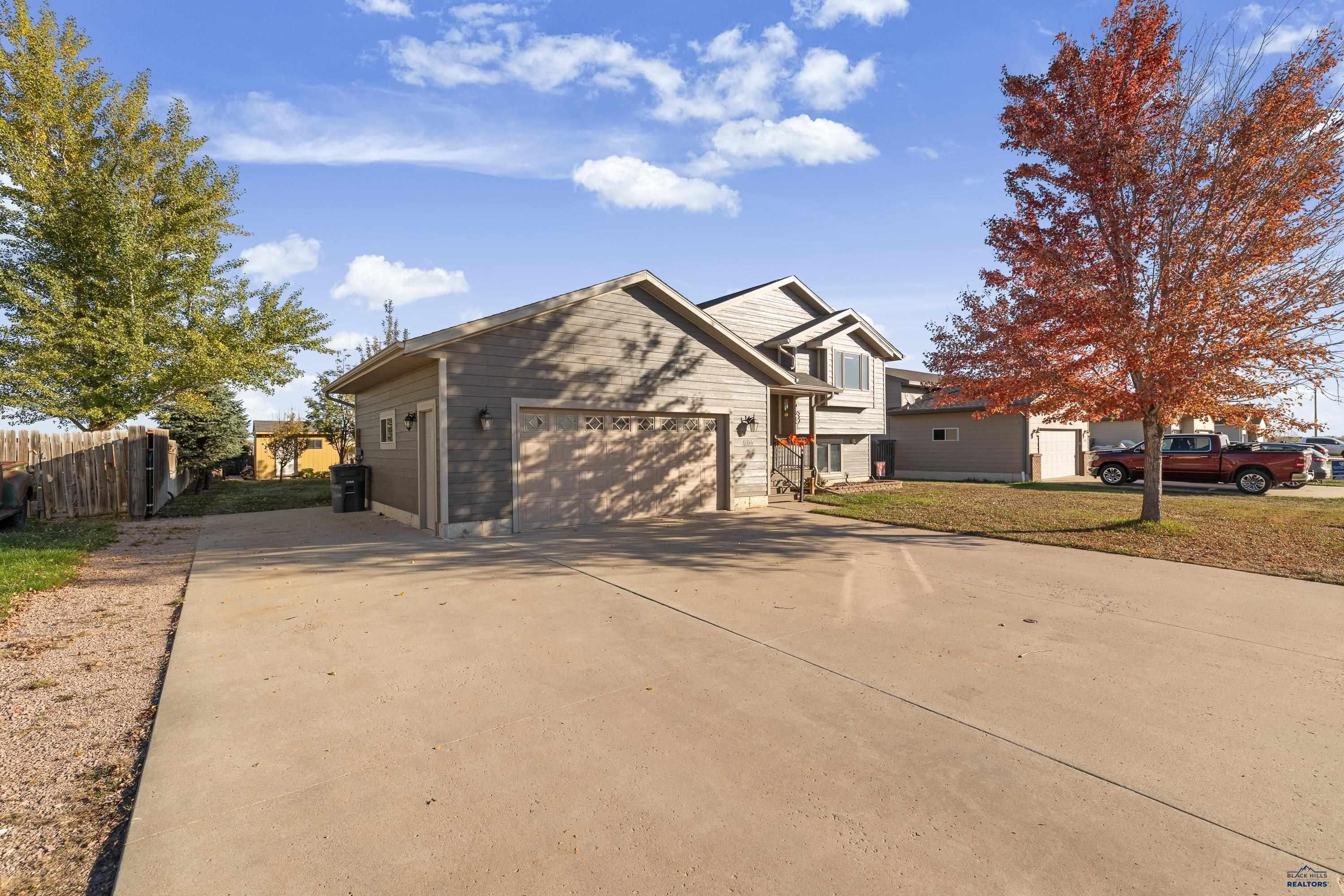664 AIRWAY CT