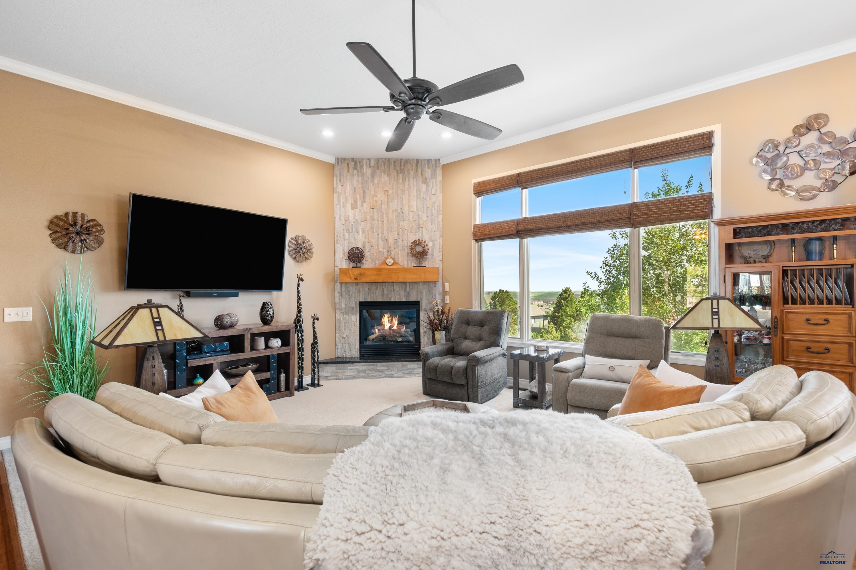 605 ENCHANTED PINES DR