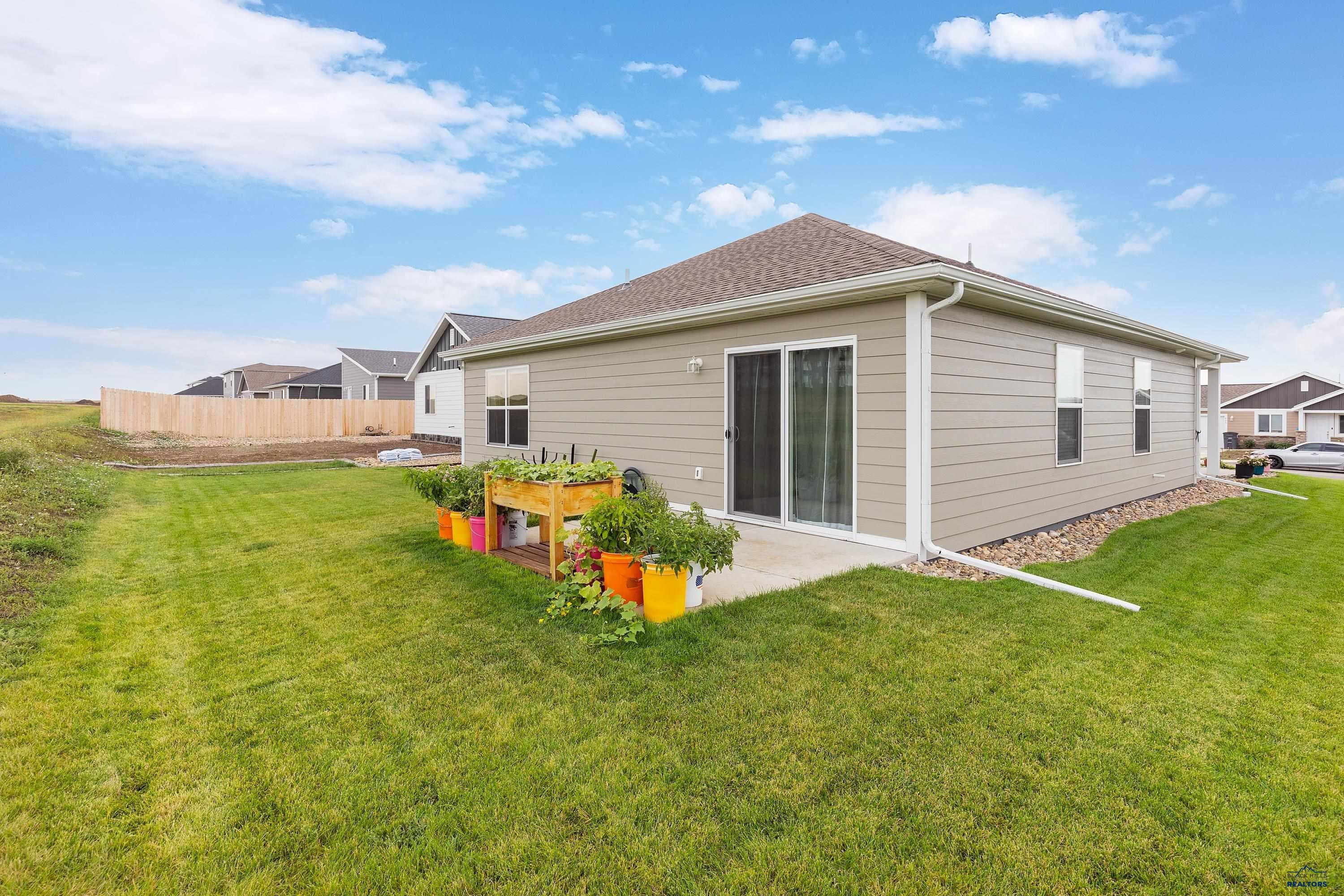 424 HENRY POTTER RD