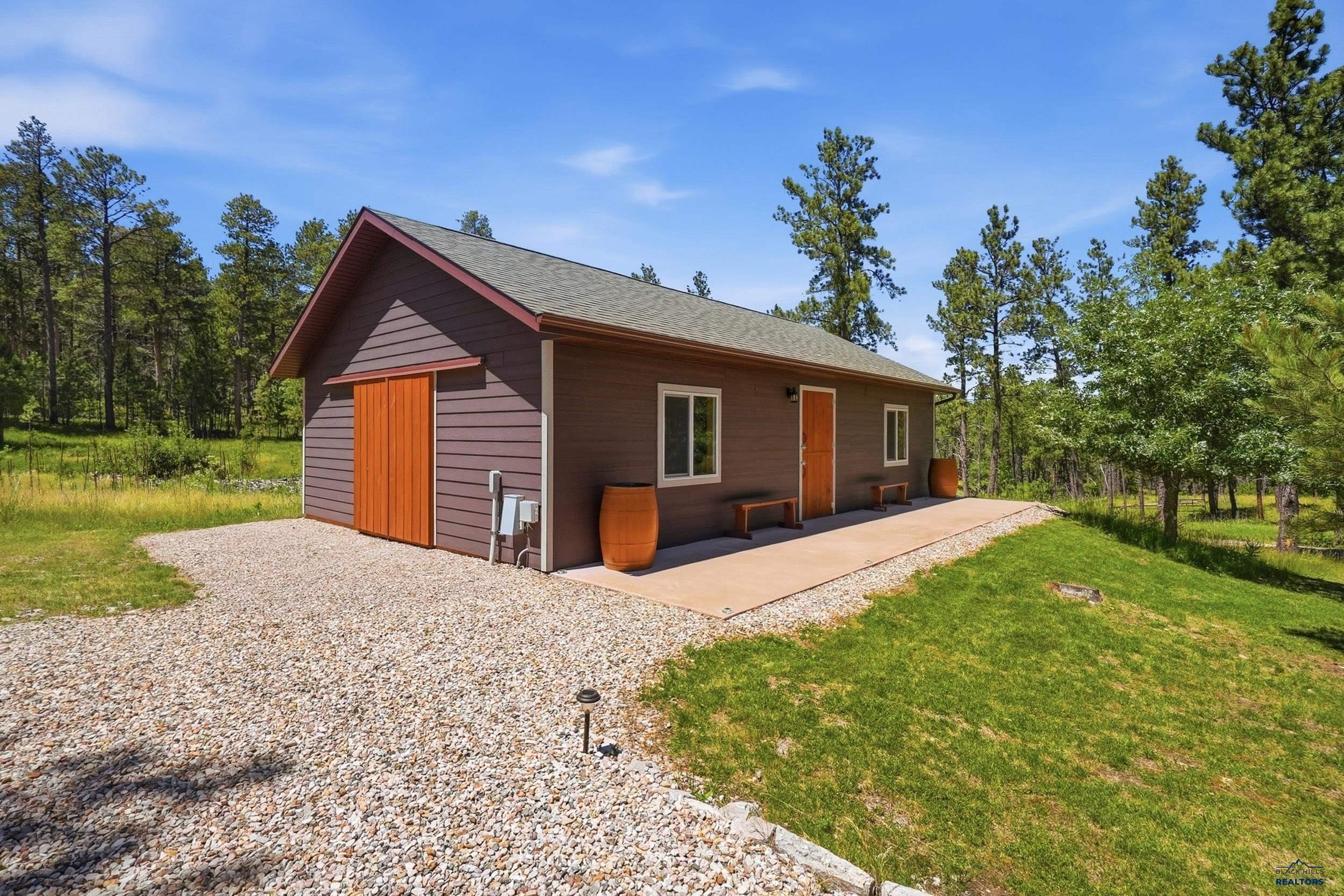 12230 RED CLIFF RD