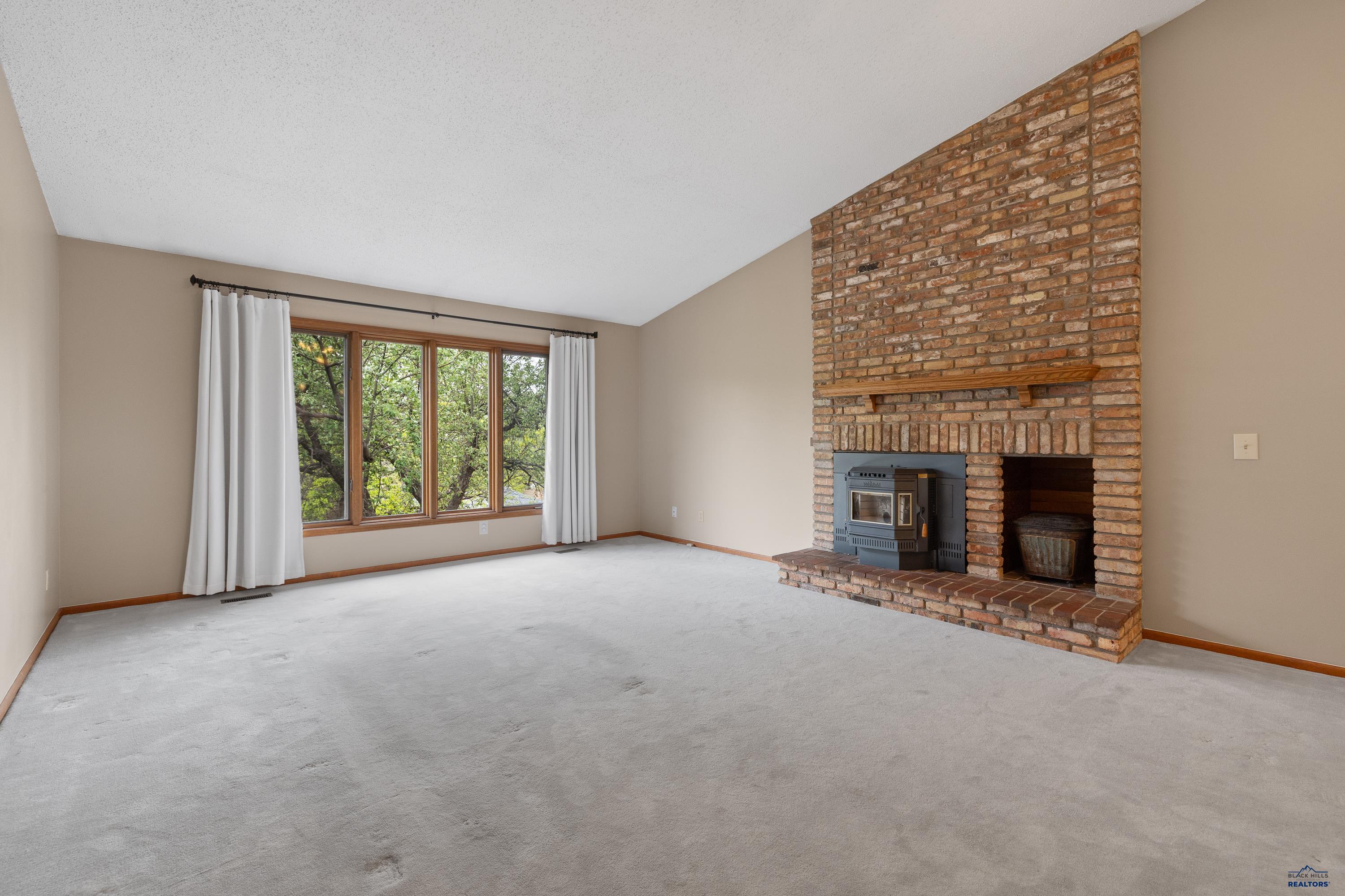 3005 SUNNY HILL CIR