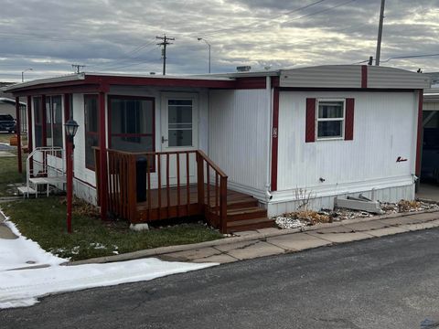 1010.56 E ST PATRICK Rapid City SD 57701