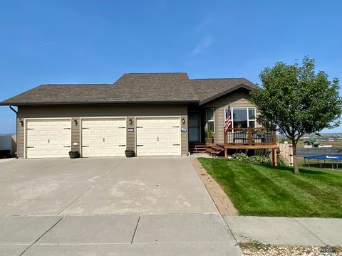 387 BIG BADGER DR Box Elder SD 57719