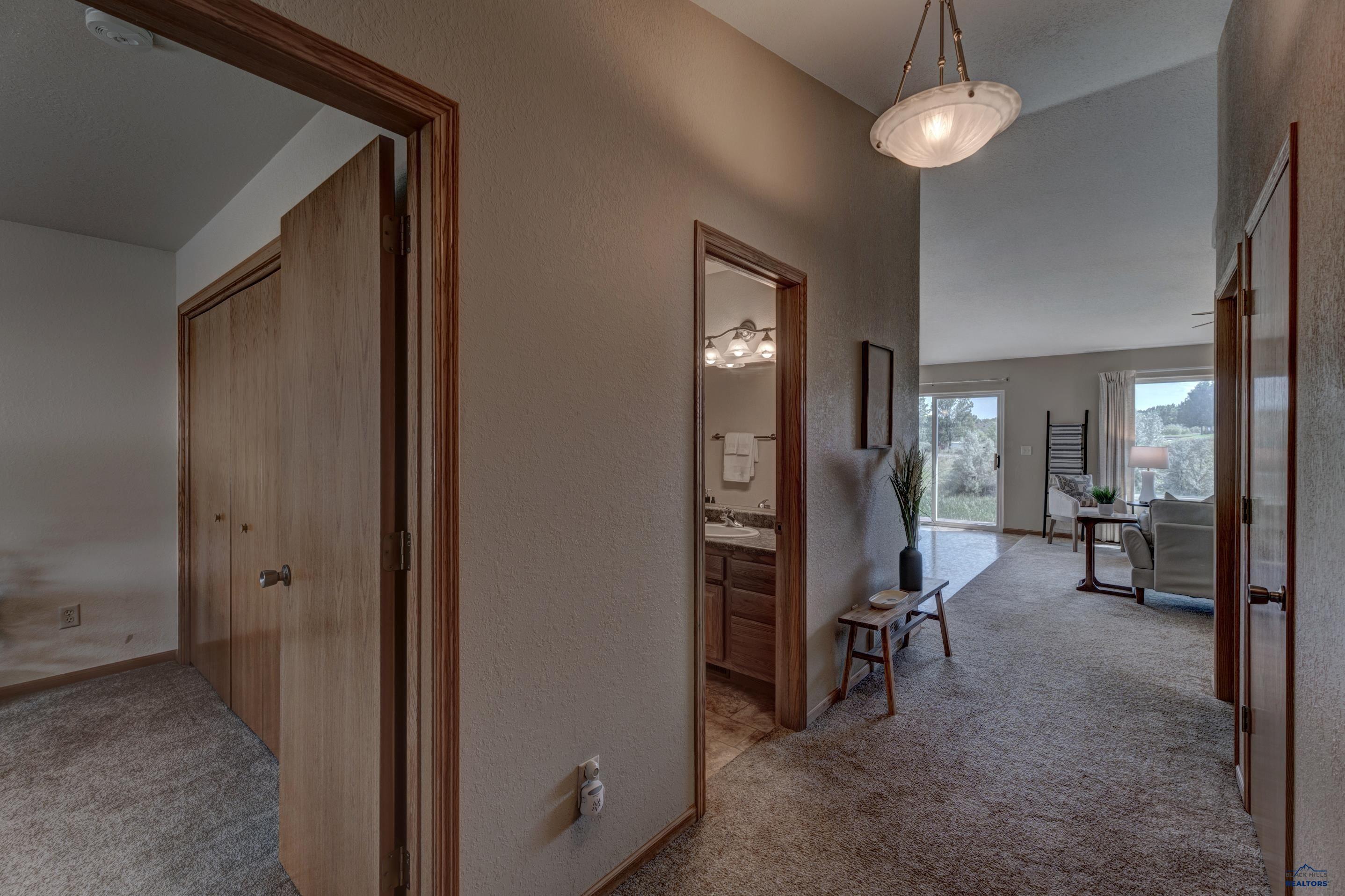 705 AUBURN DRIVE