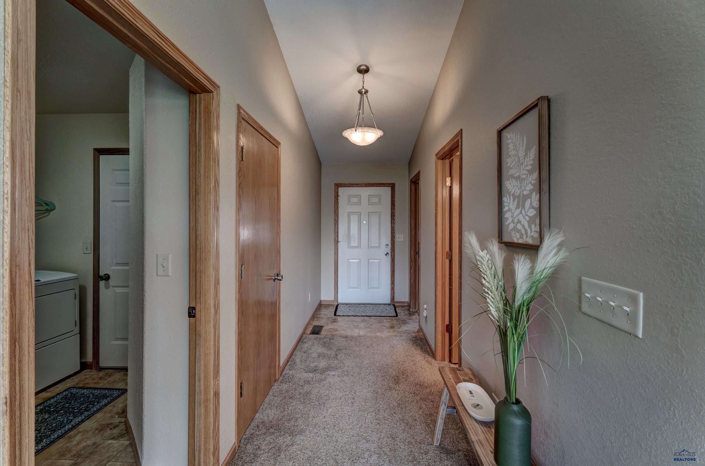 705 AUBURN DRIVE