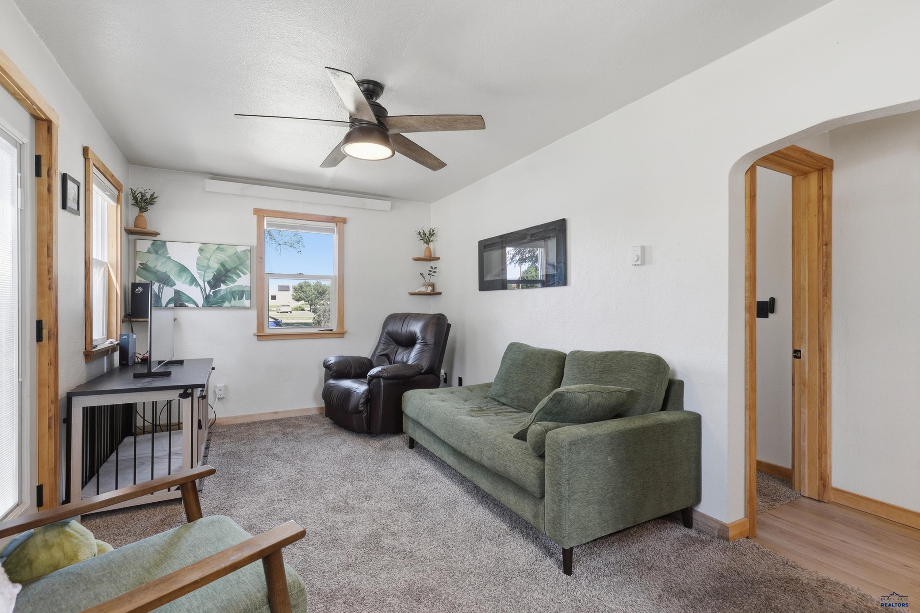 824 HOLCOMB AVE