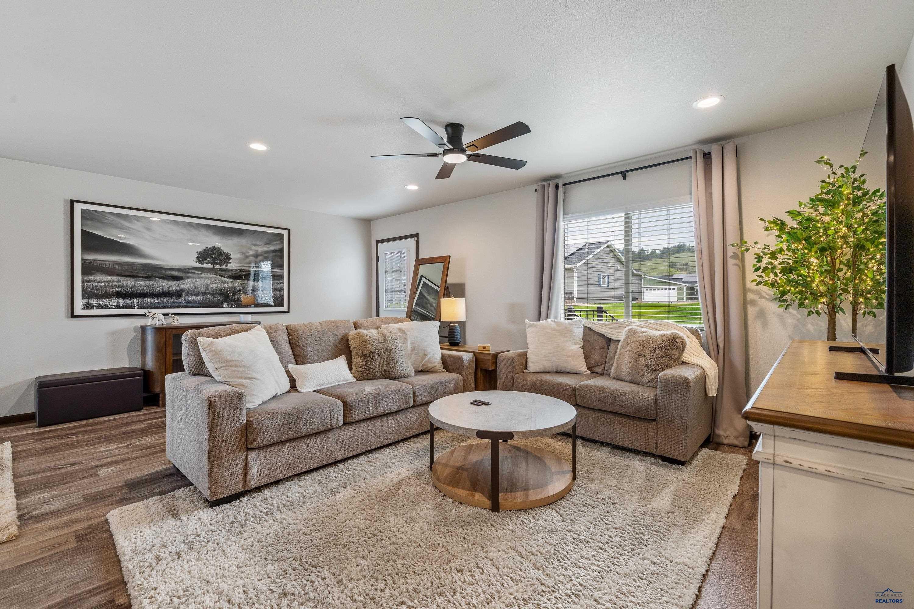 4449 MISTY WOODS LN