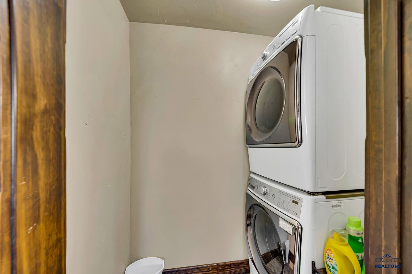 Sturgis, South Dakota, 57785, United States, ,3 BathroomsBathrooms,Residential,Active,1741164