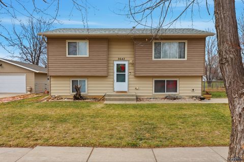 3643 IVY AVE Rapid City SD 57701