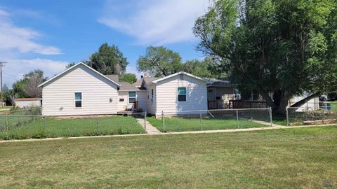 409 S MADISON New Underwood SD 57761